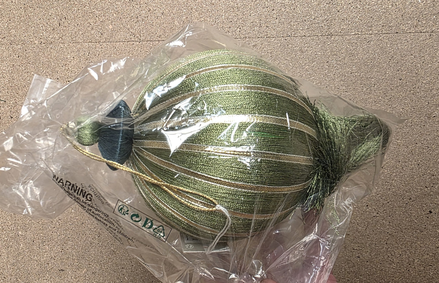 Ball Tassel Hanging 38cm Green