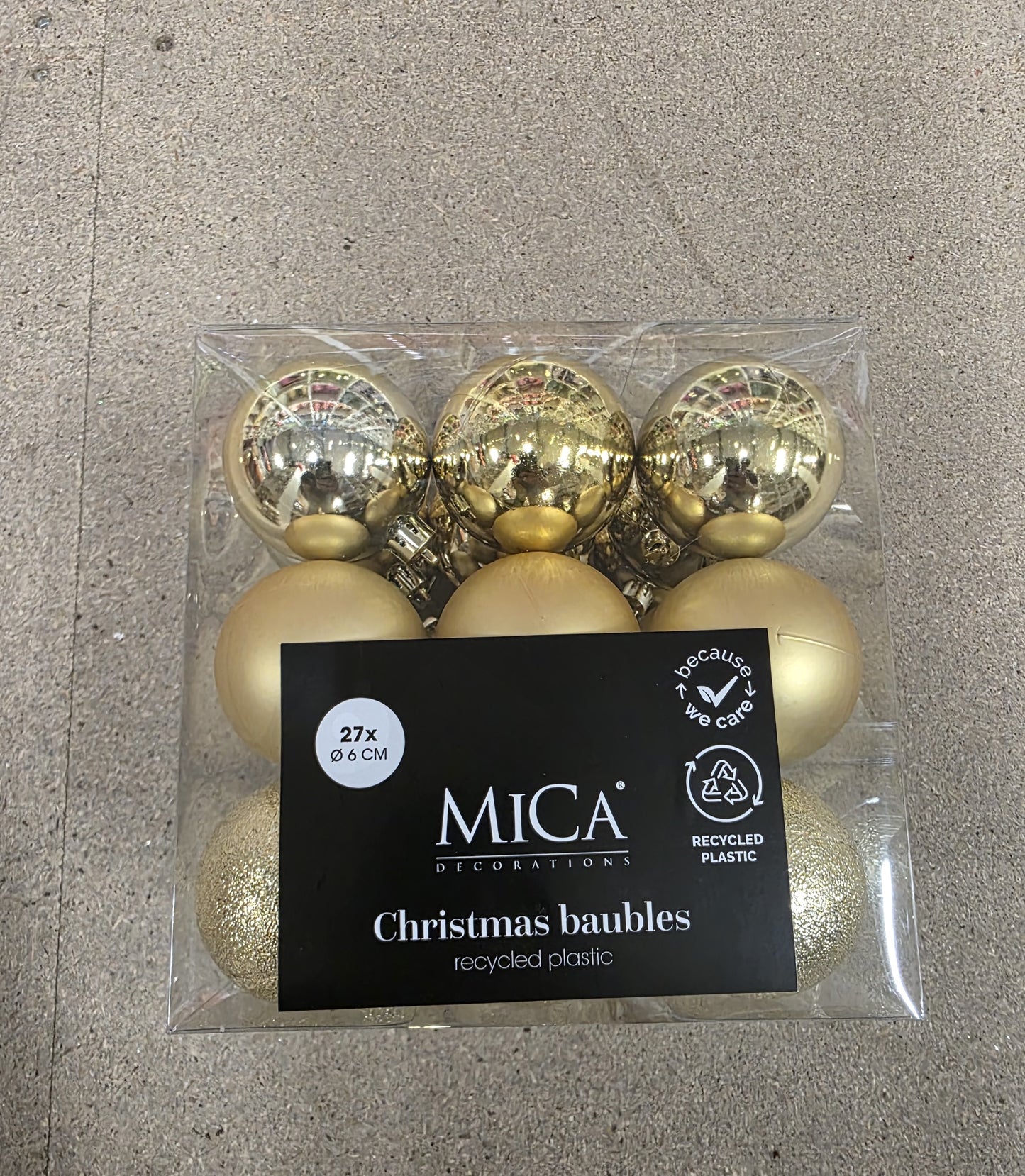 Bauble Unbreakable 6cm Gold X27