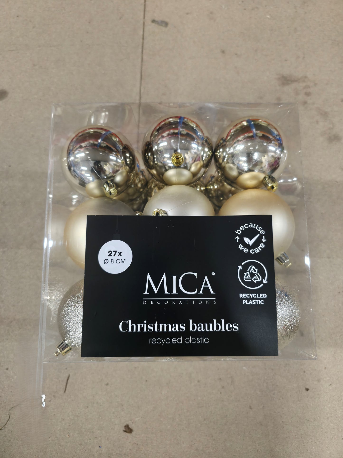 Bauble Unbreakable 8cm Champagne X27