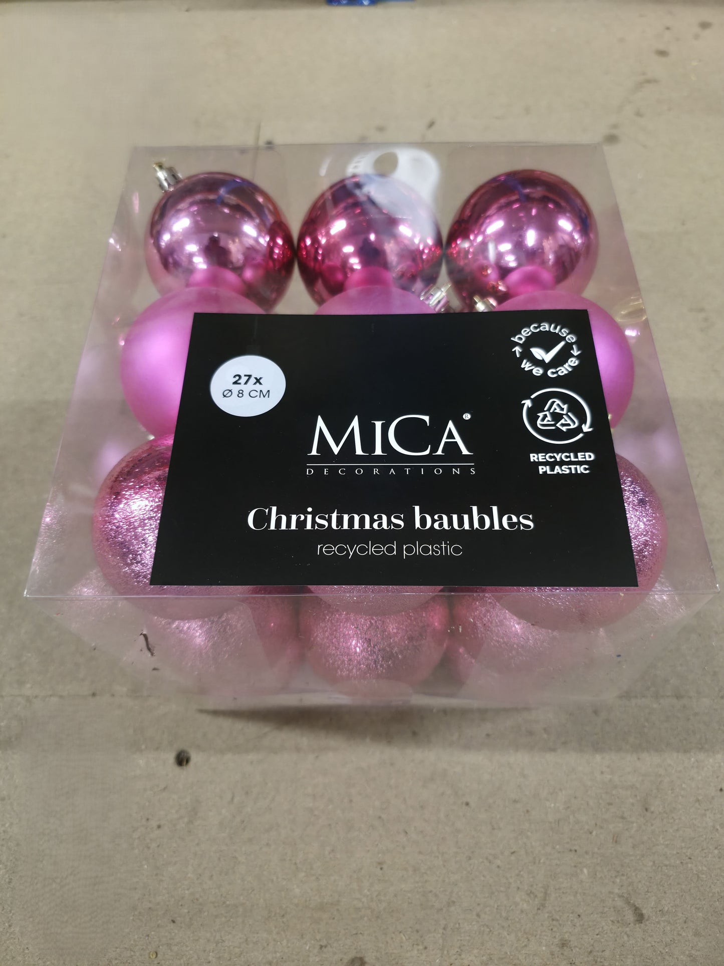 Bauble Unbreakable 8cm Fuchsia X27