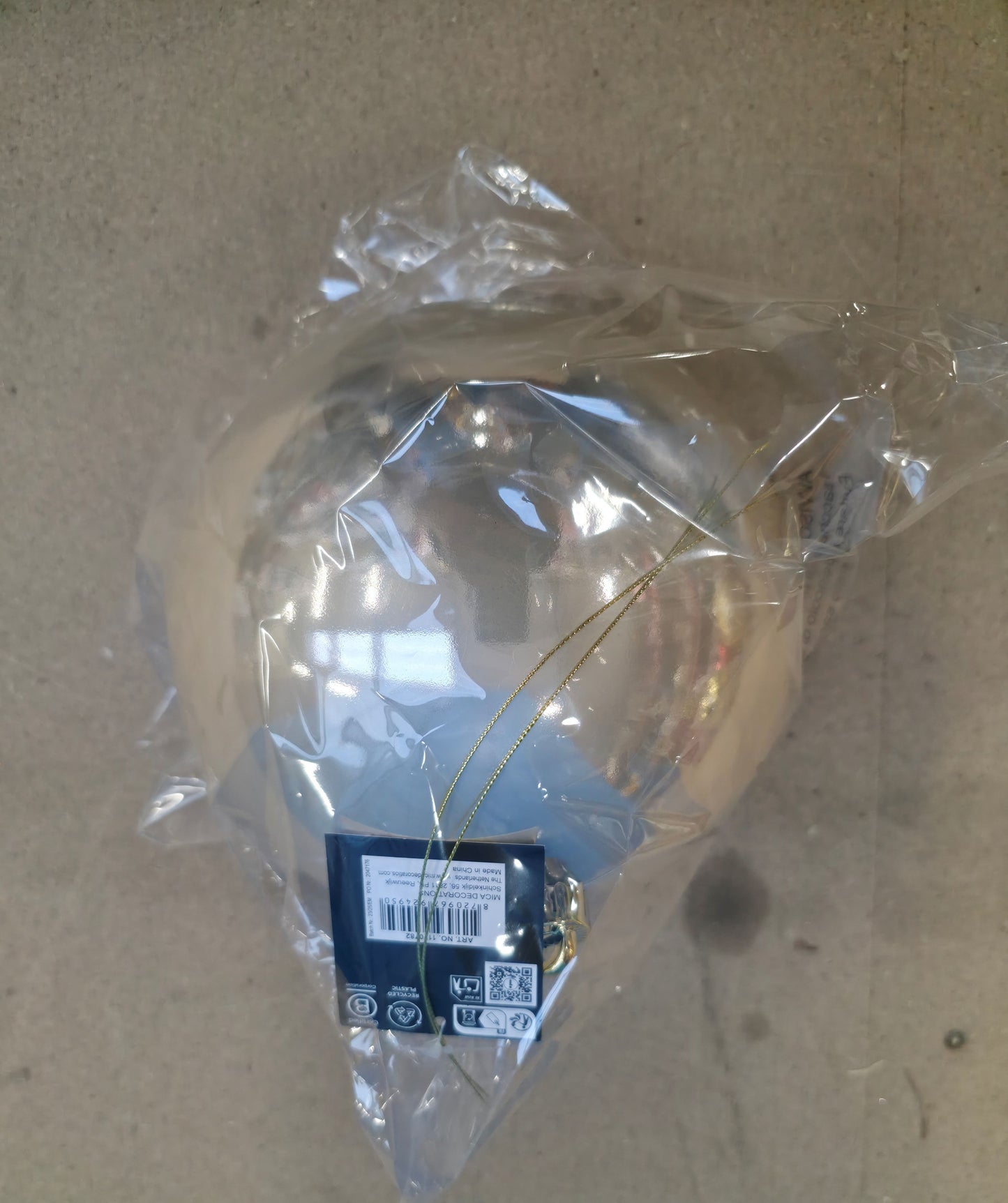 Bauble Unbreakable 25cm Pearl Cream X1