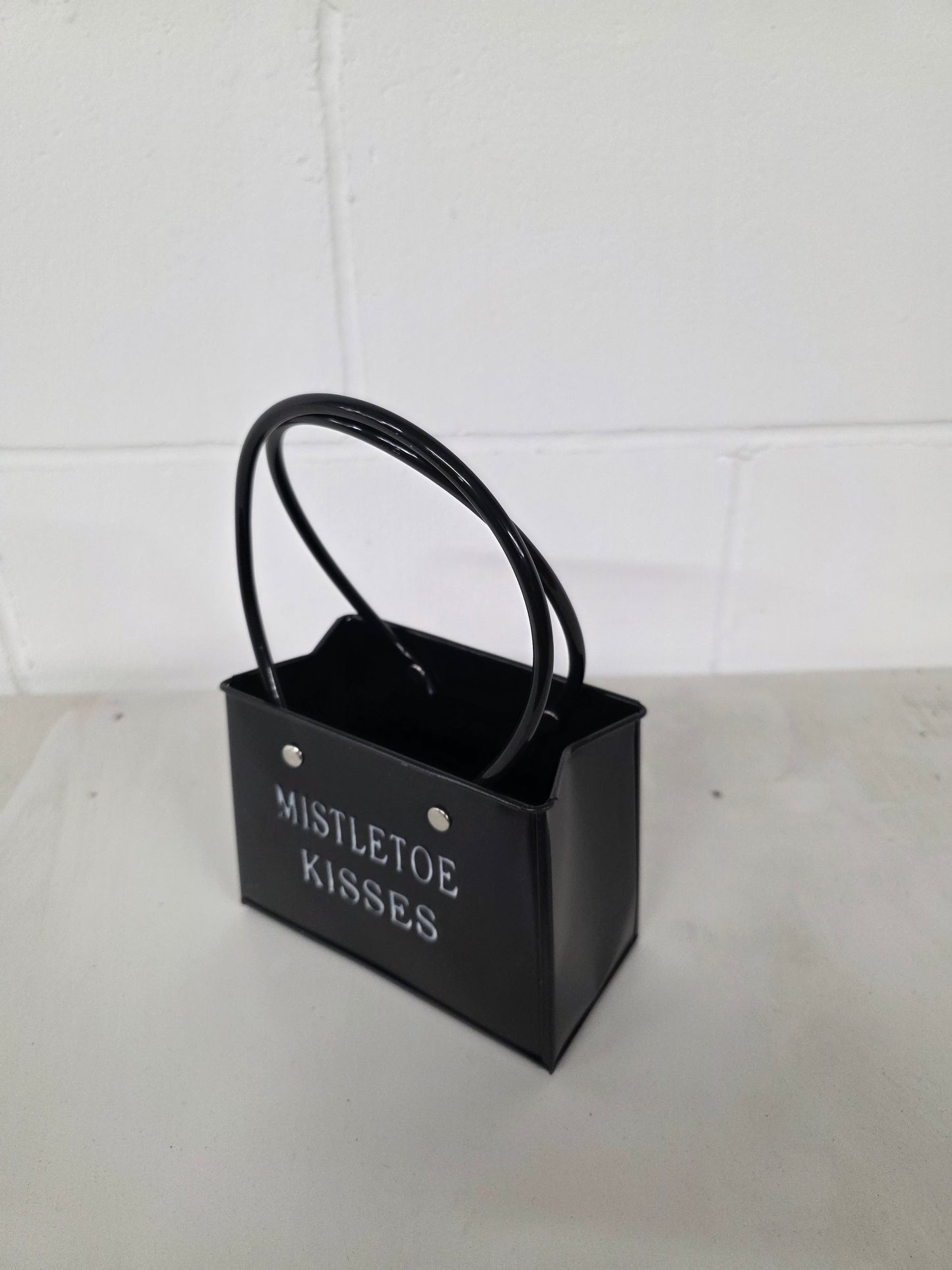 Pot Baggy Mistletoe Kisses Black 14cm