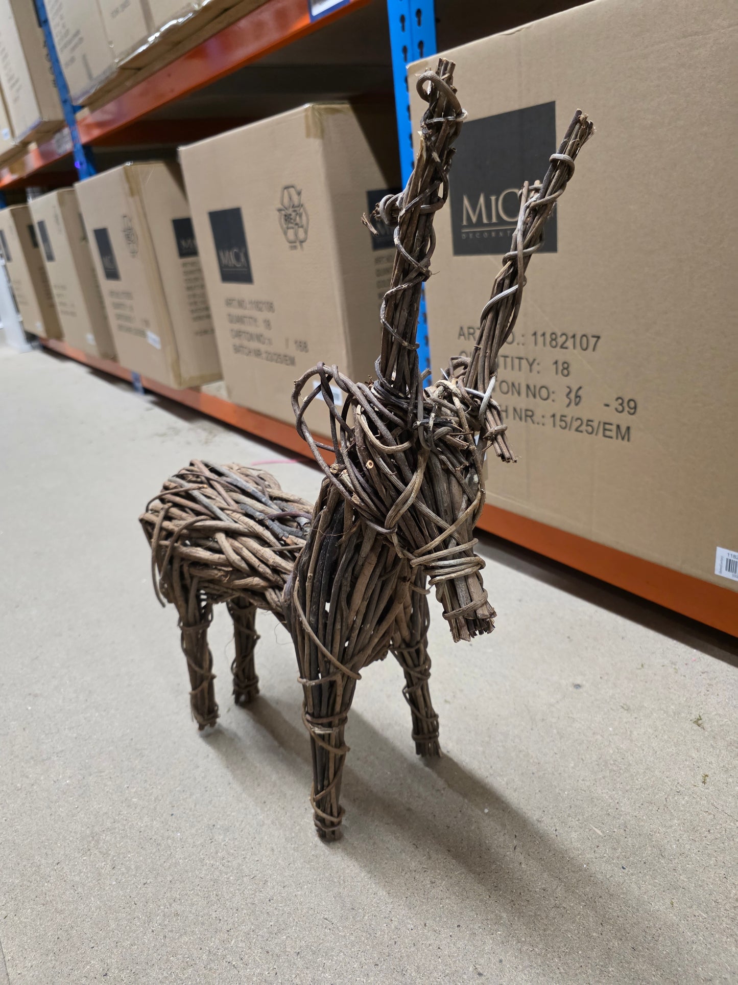 Reindeer Standing Vine 60cm