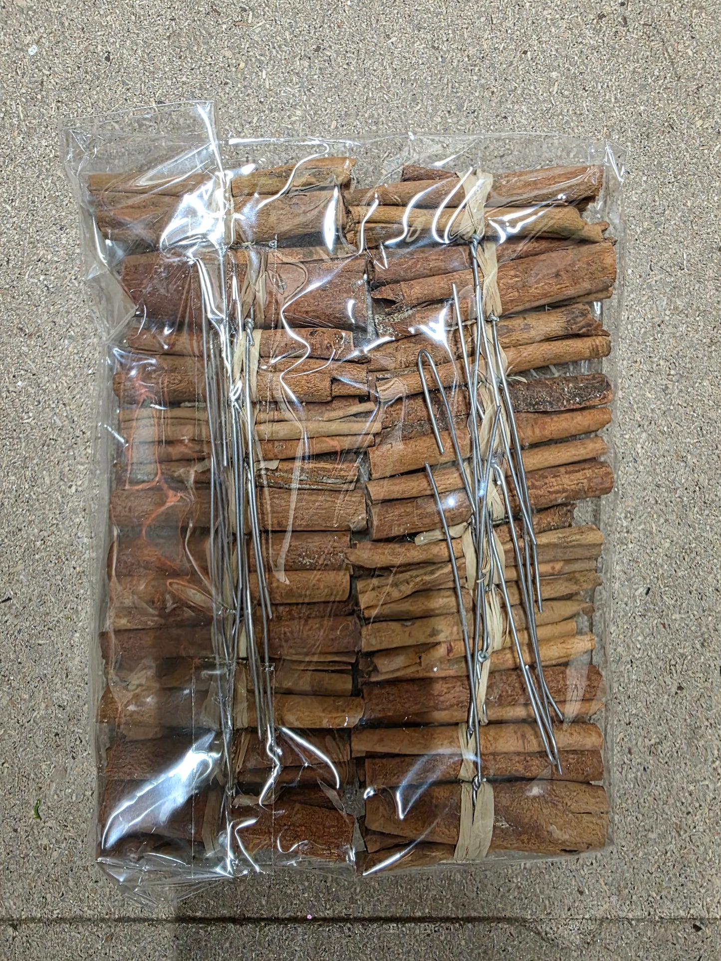 Dried Cinnamon Bundle Wired X20