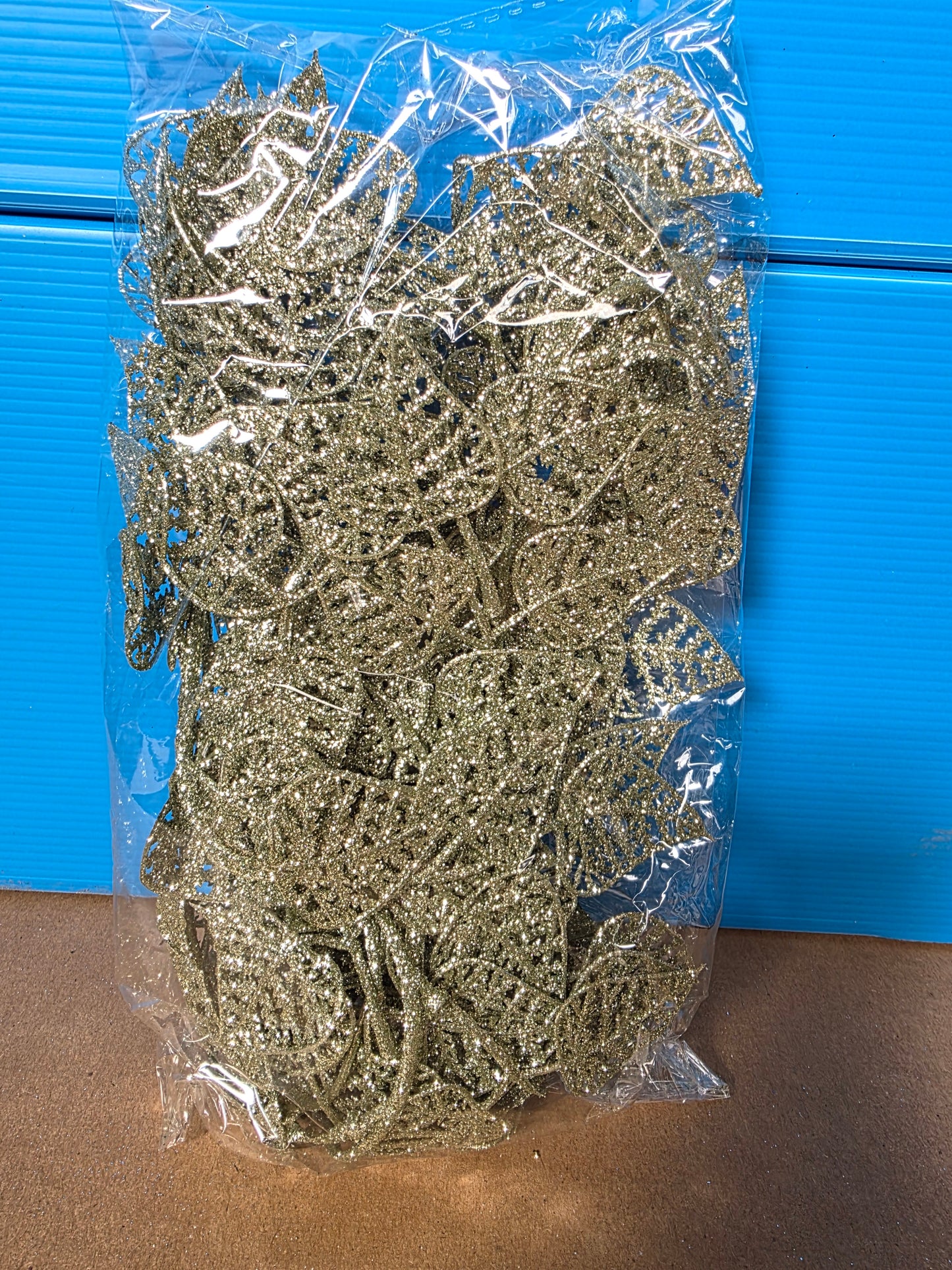 Garland Leaves Glittered Light Green 180cm