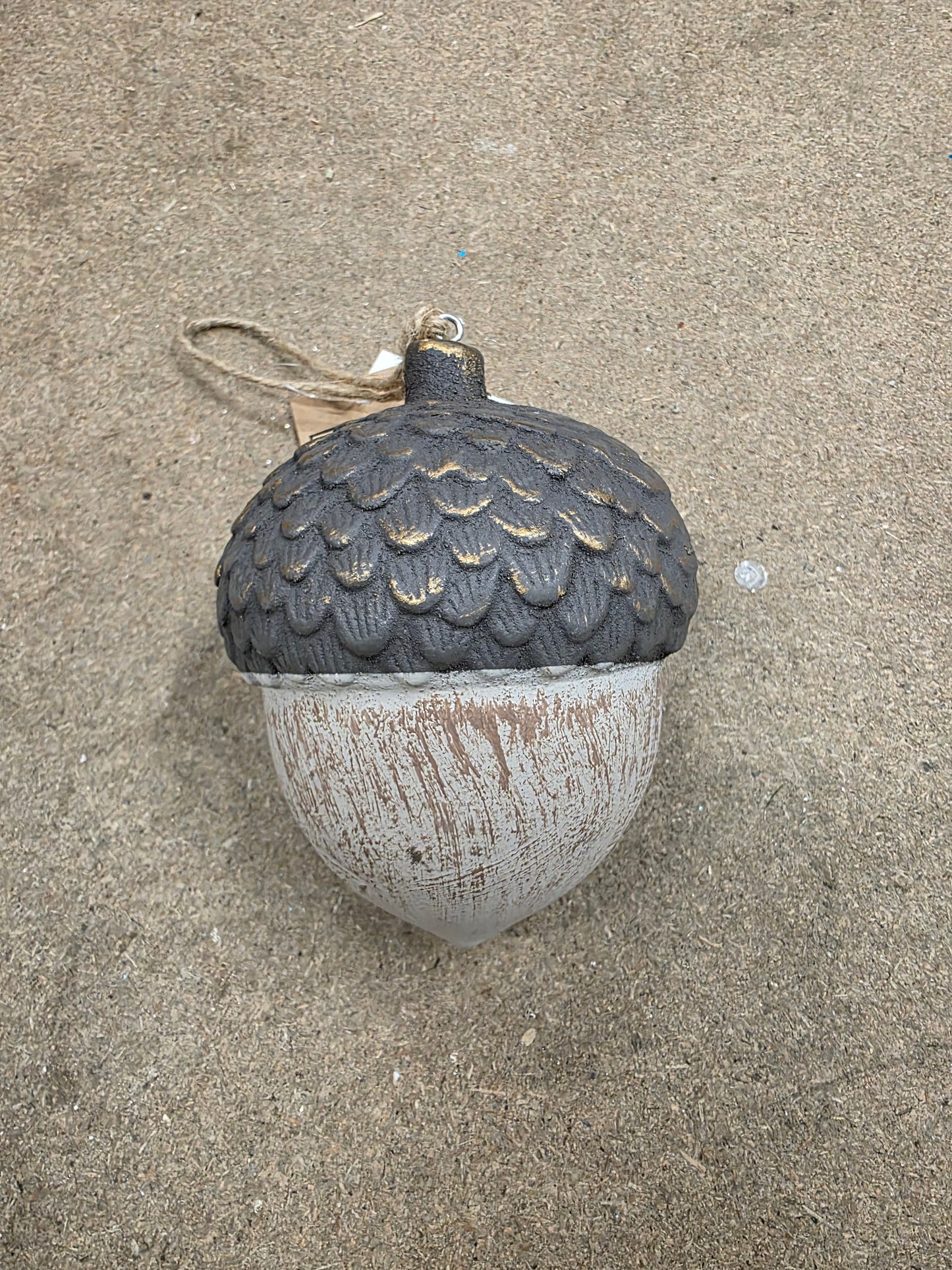 Hanger Acorn Carpa Brown 11x8cm