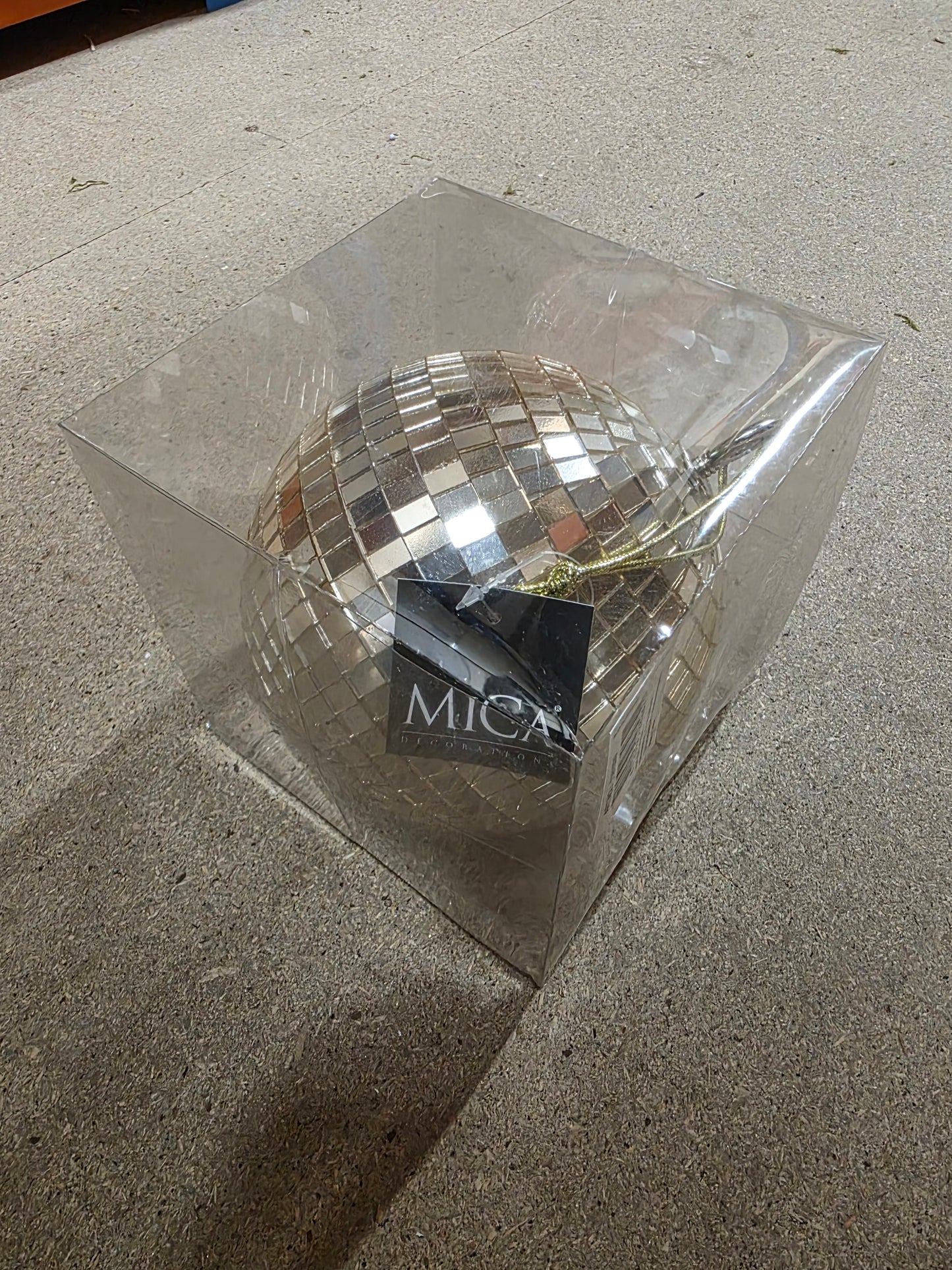Bauble Mirror Ball Champagne 15cm