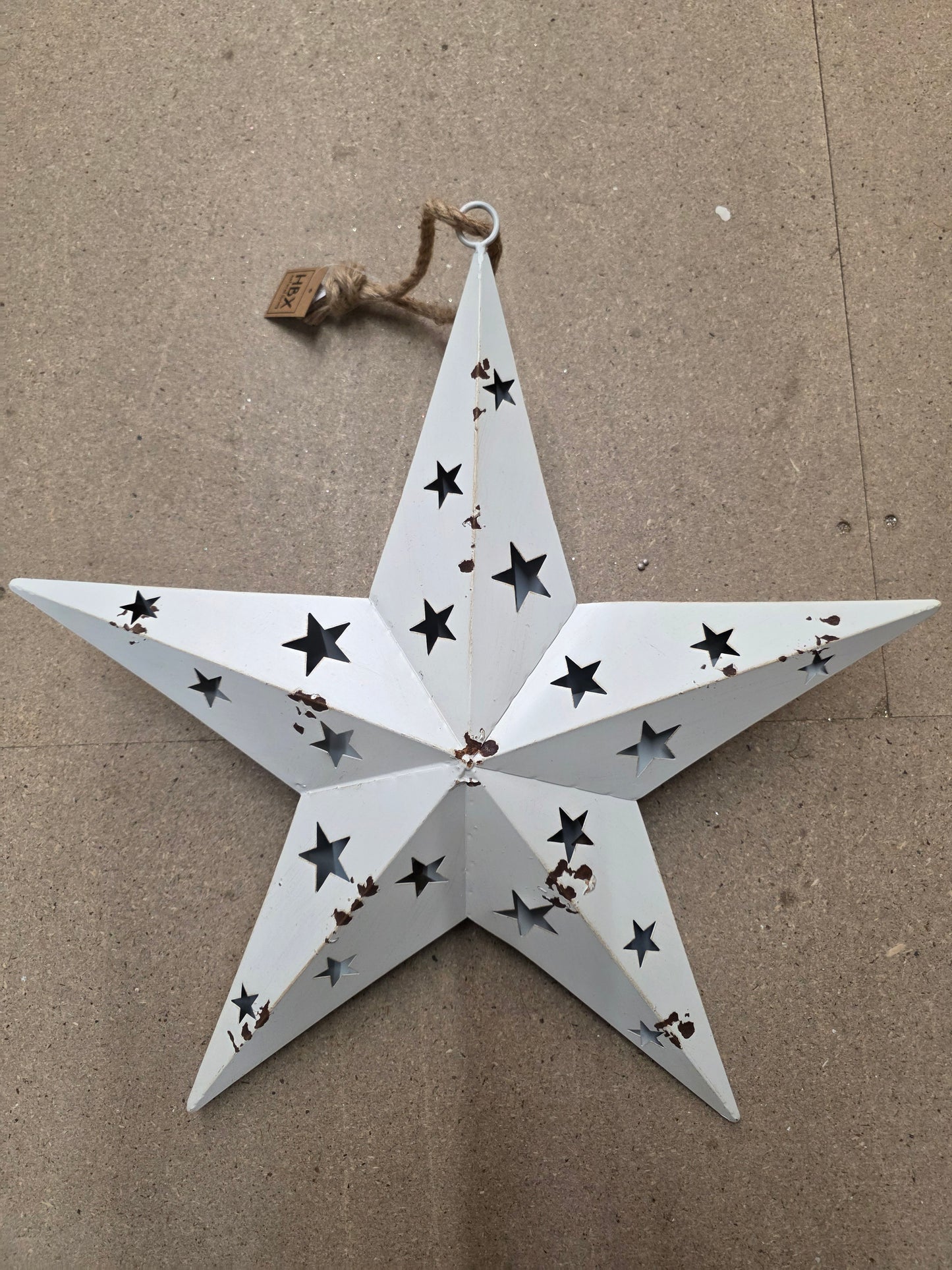 Iron Hollow Star Pendant White