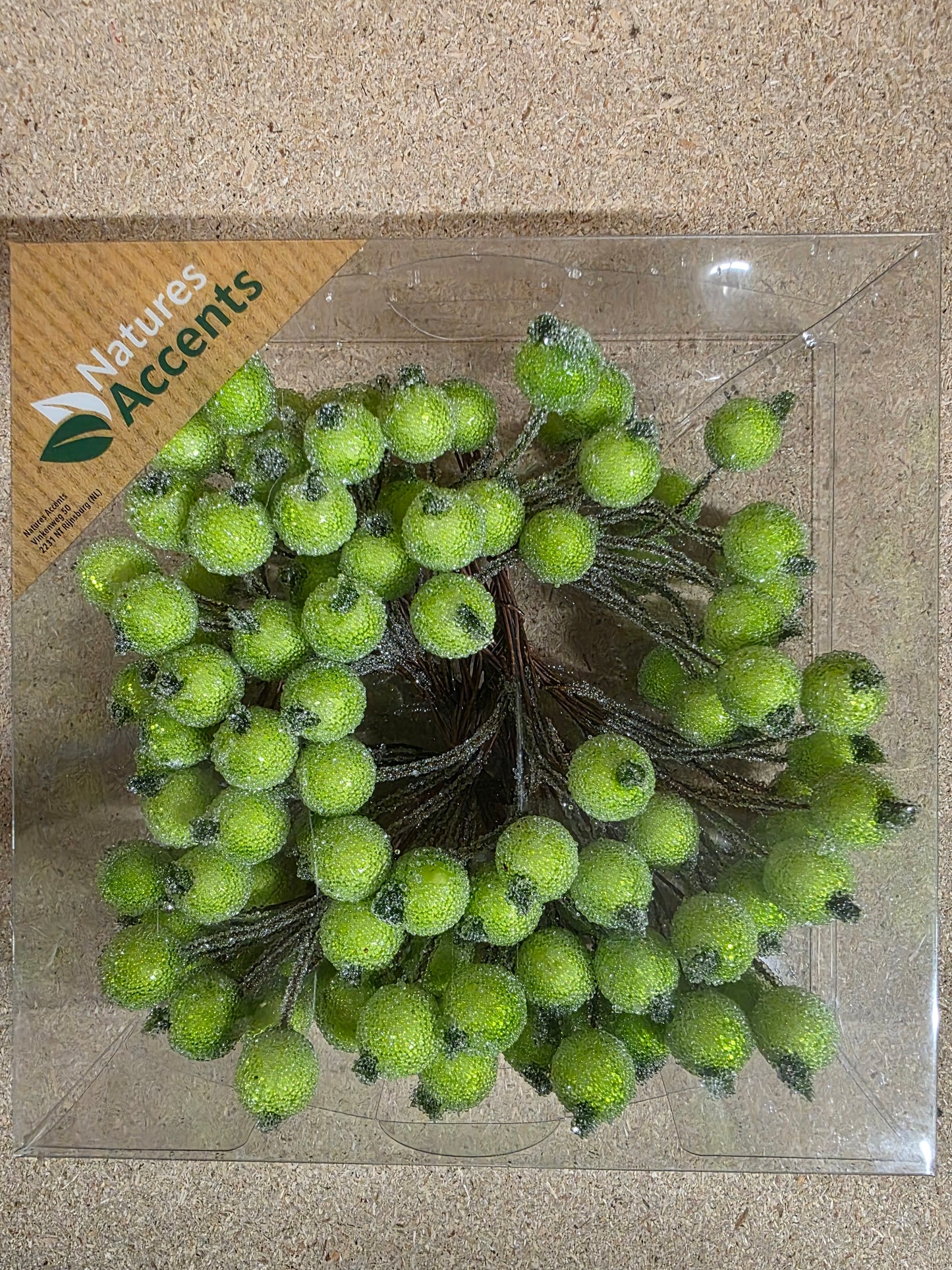 Berries Frosted 12mm On Wire X120 Green