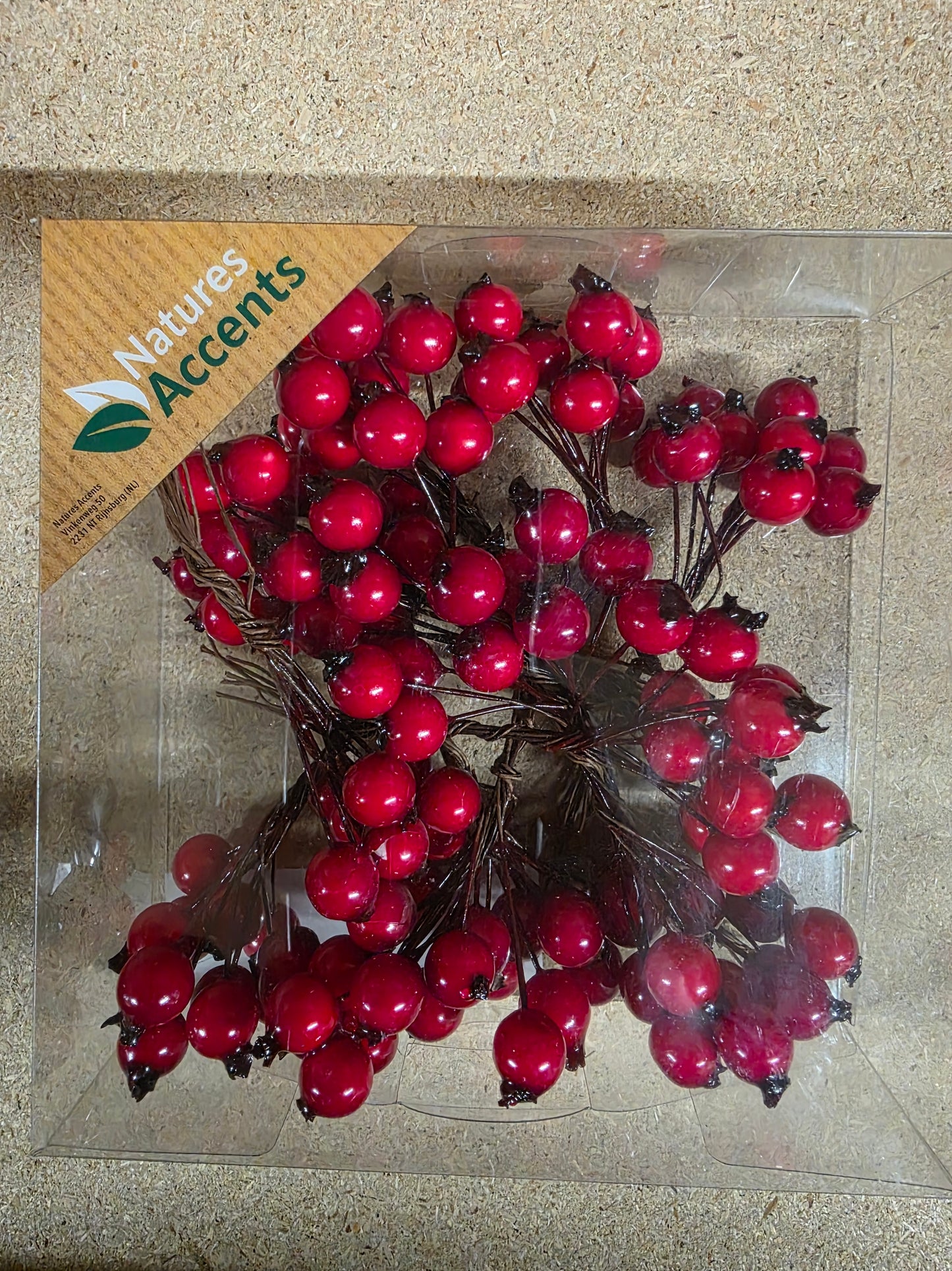 Berries 12mm On Wire X120 Red