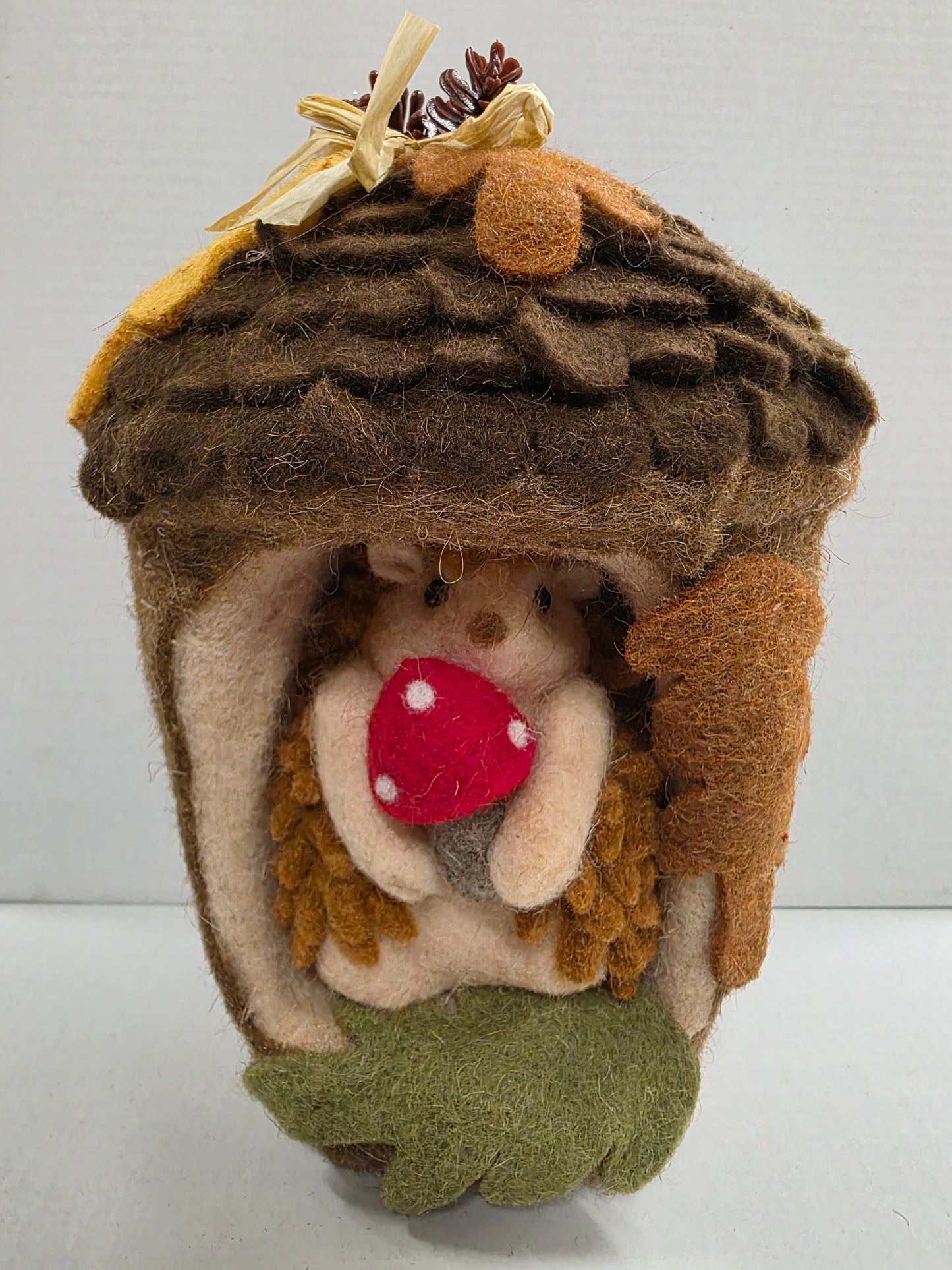 Autumn Acorn Hedgehog 26cm