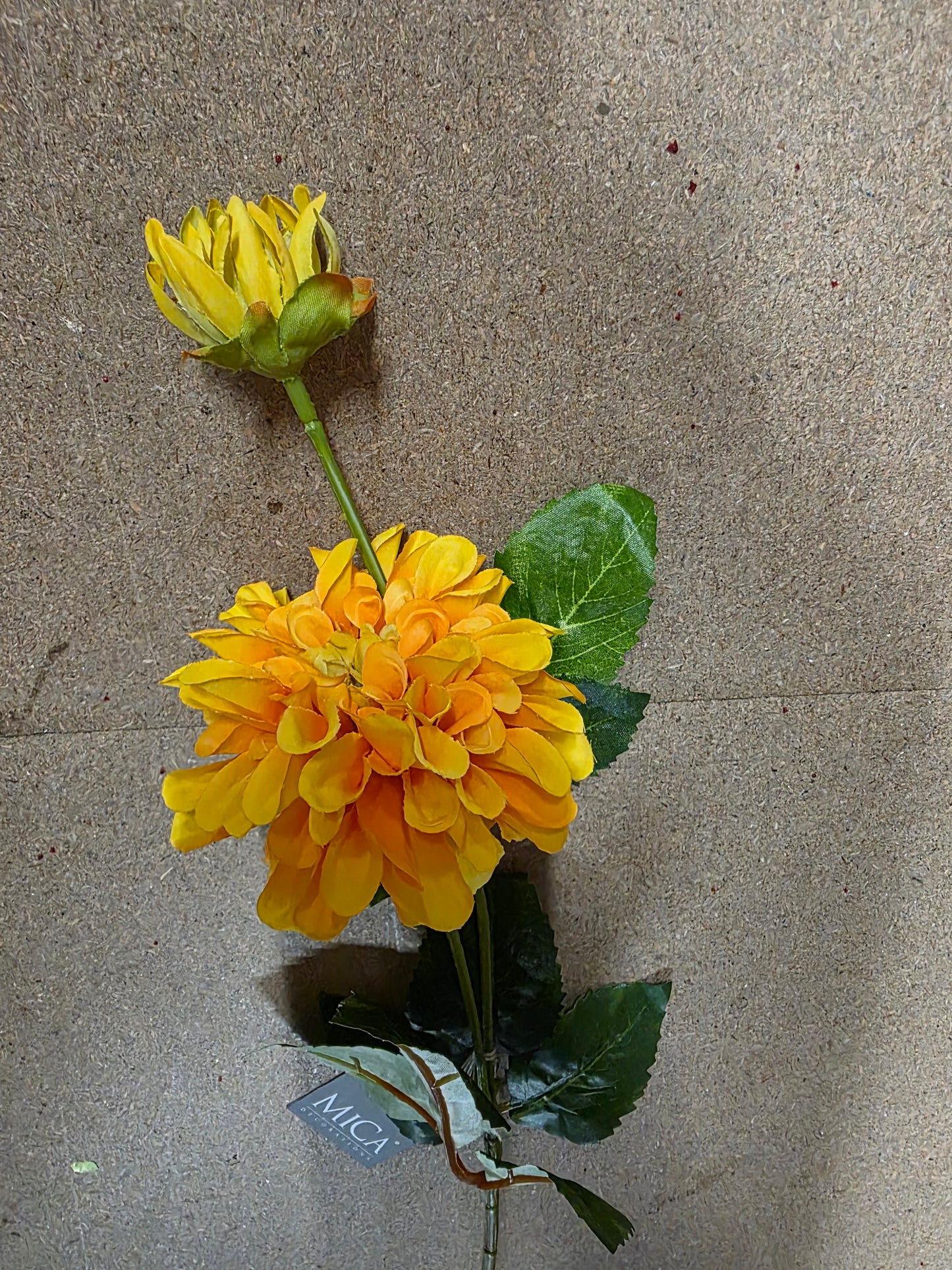 Dahlia Yellow 65cm