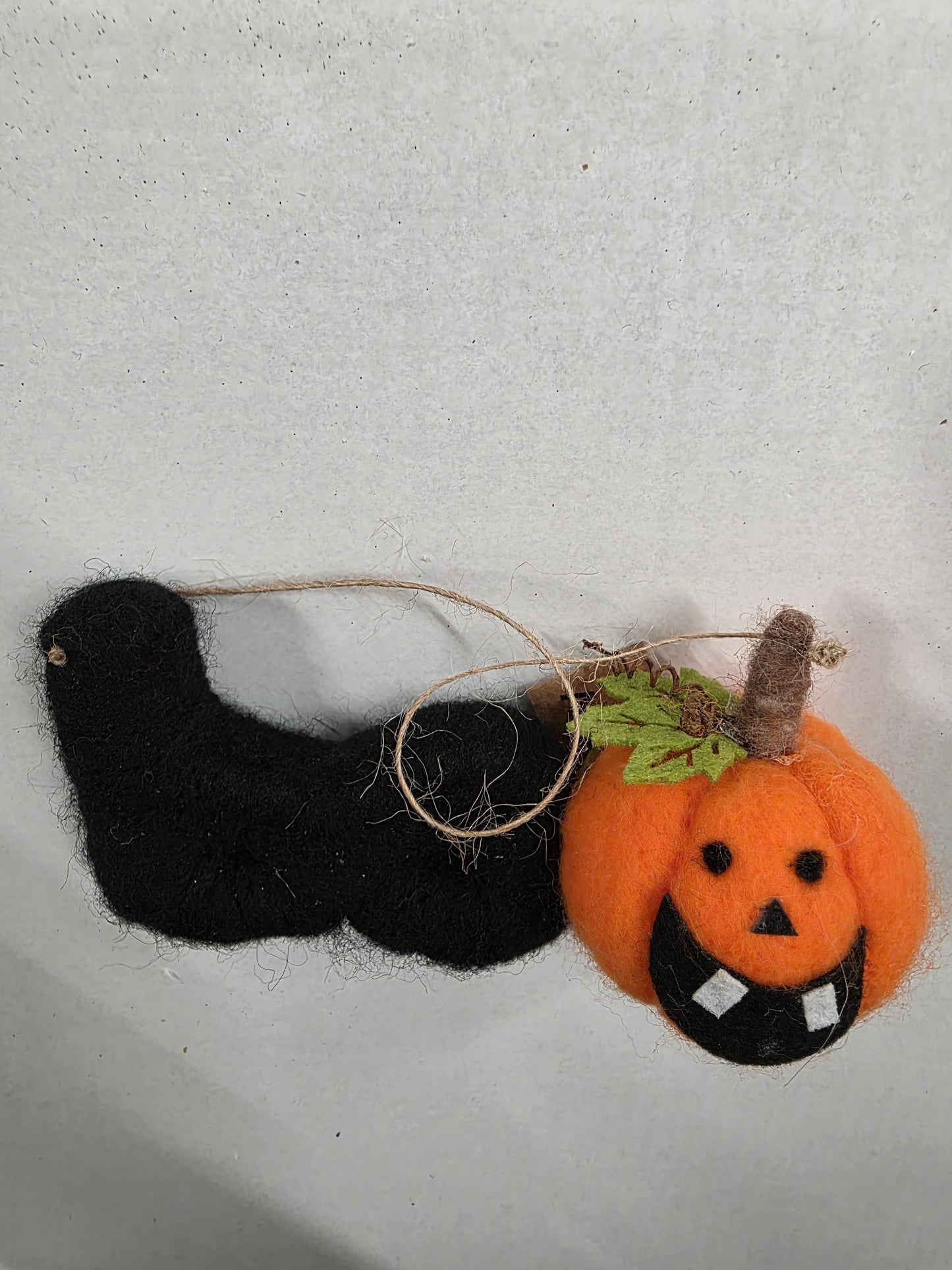 Felt Boo With Pumpkin Hanging 7cm