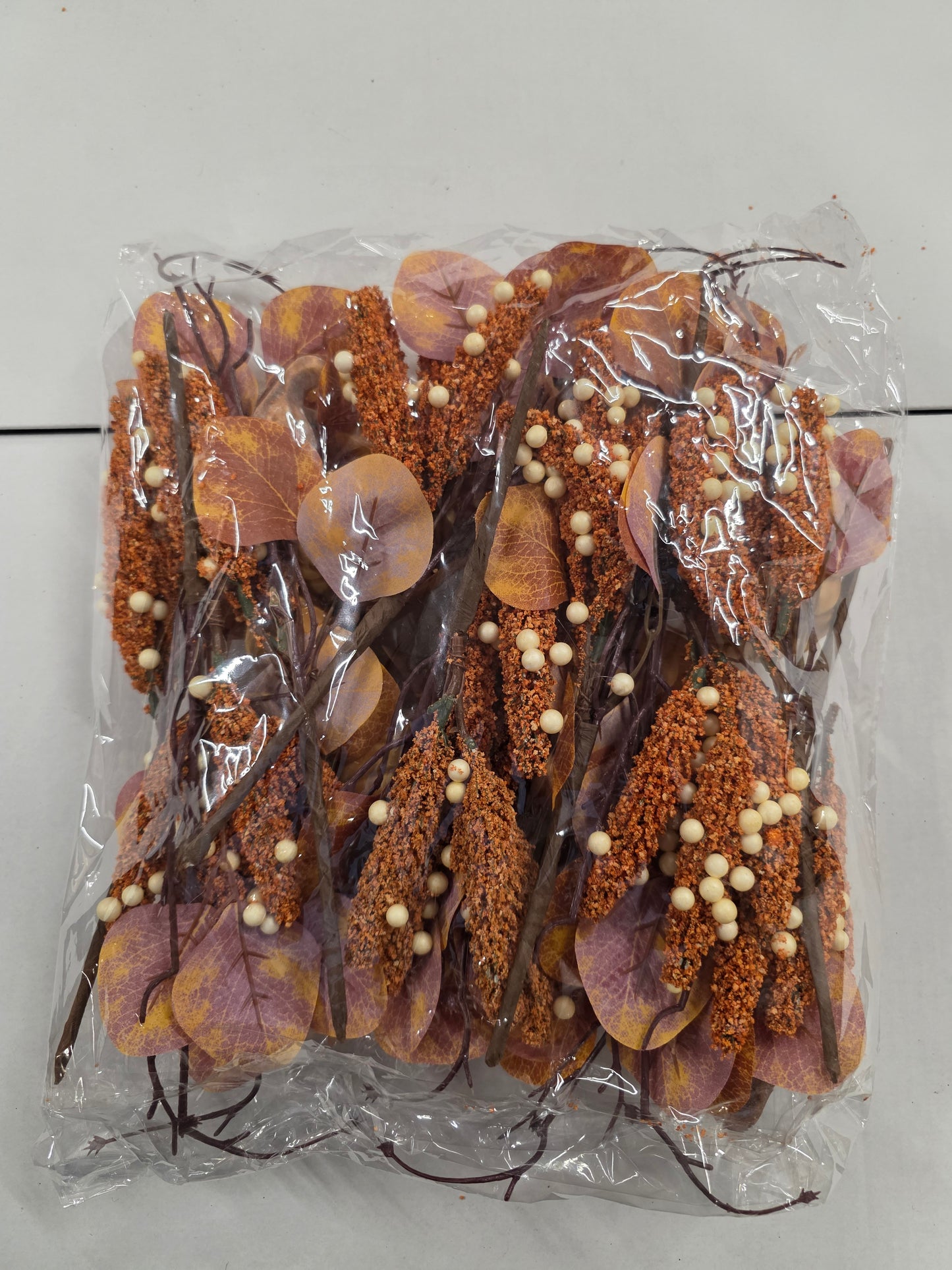 Pick Pumpkin & White Berry 30cm (Pack of 10 pieces)