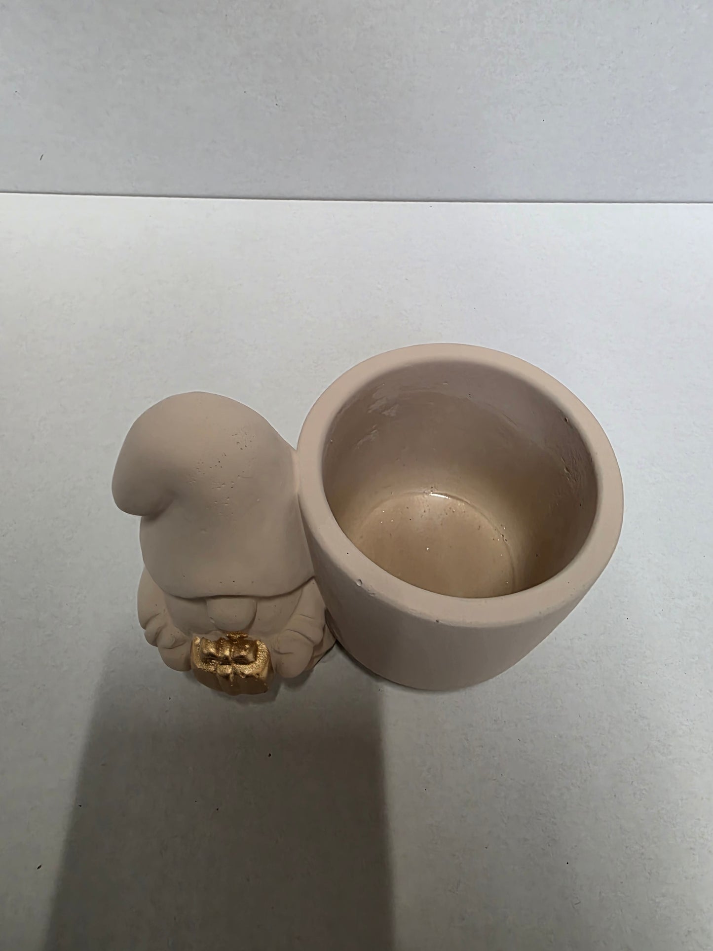 Cement Pot Xmas Gnome Beige 16cm