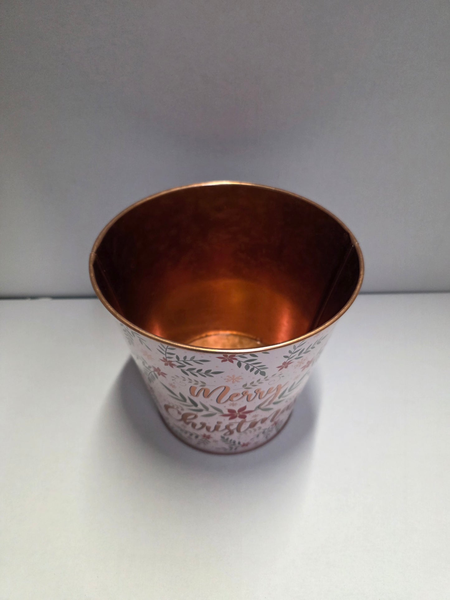 Merry Xmas Leaf Zinc Pot 13x11cm