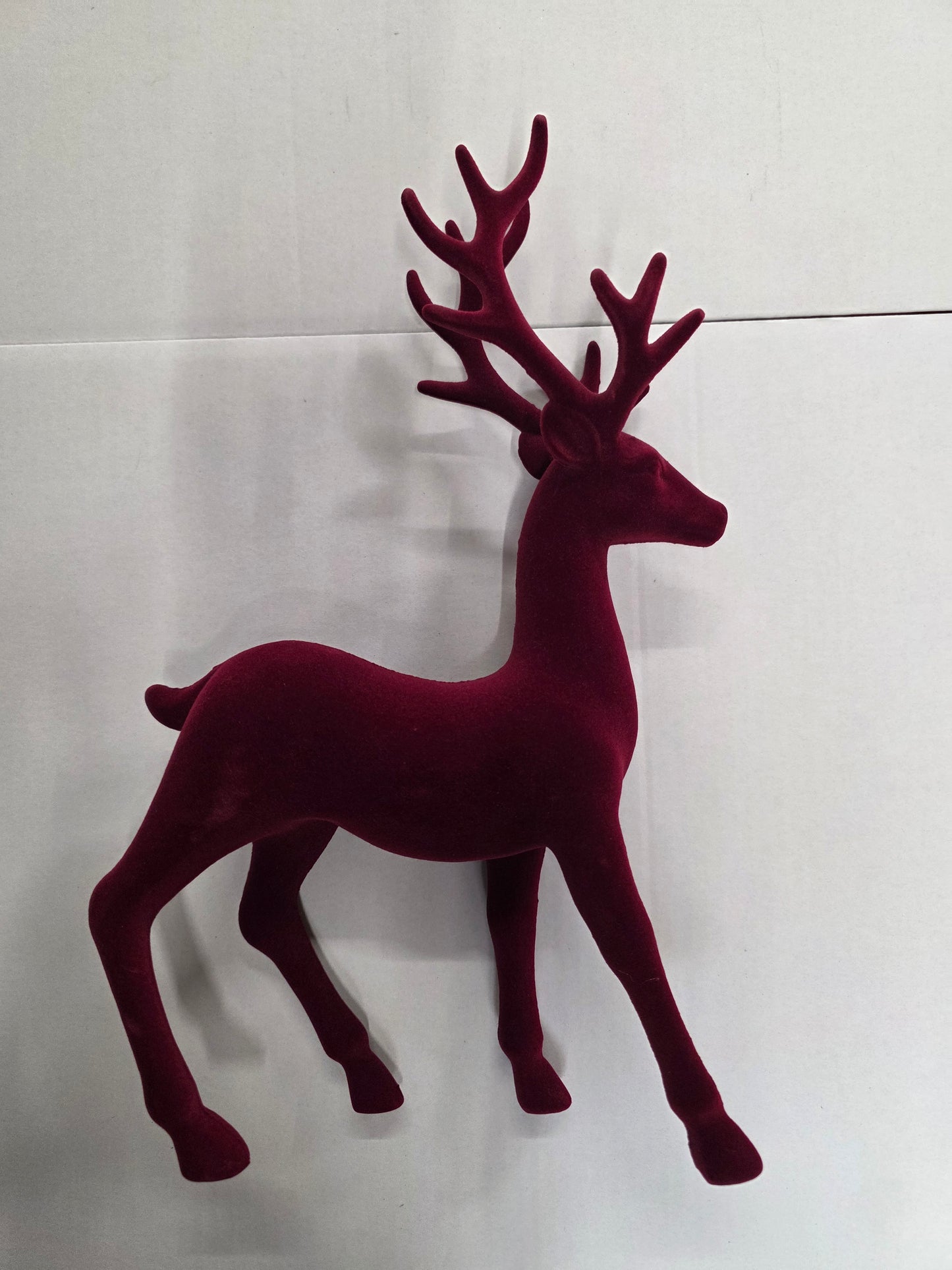 Standing Flock Deer Deep Red 22x35cm