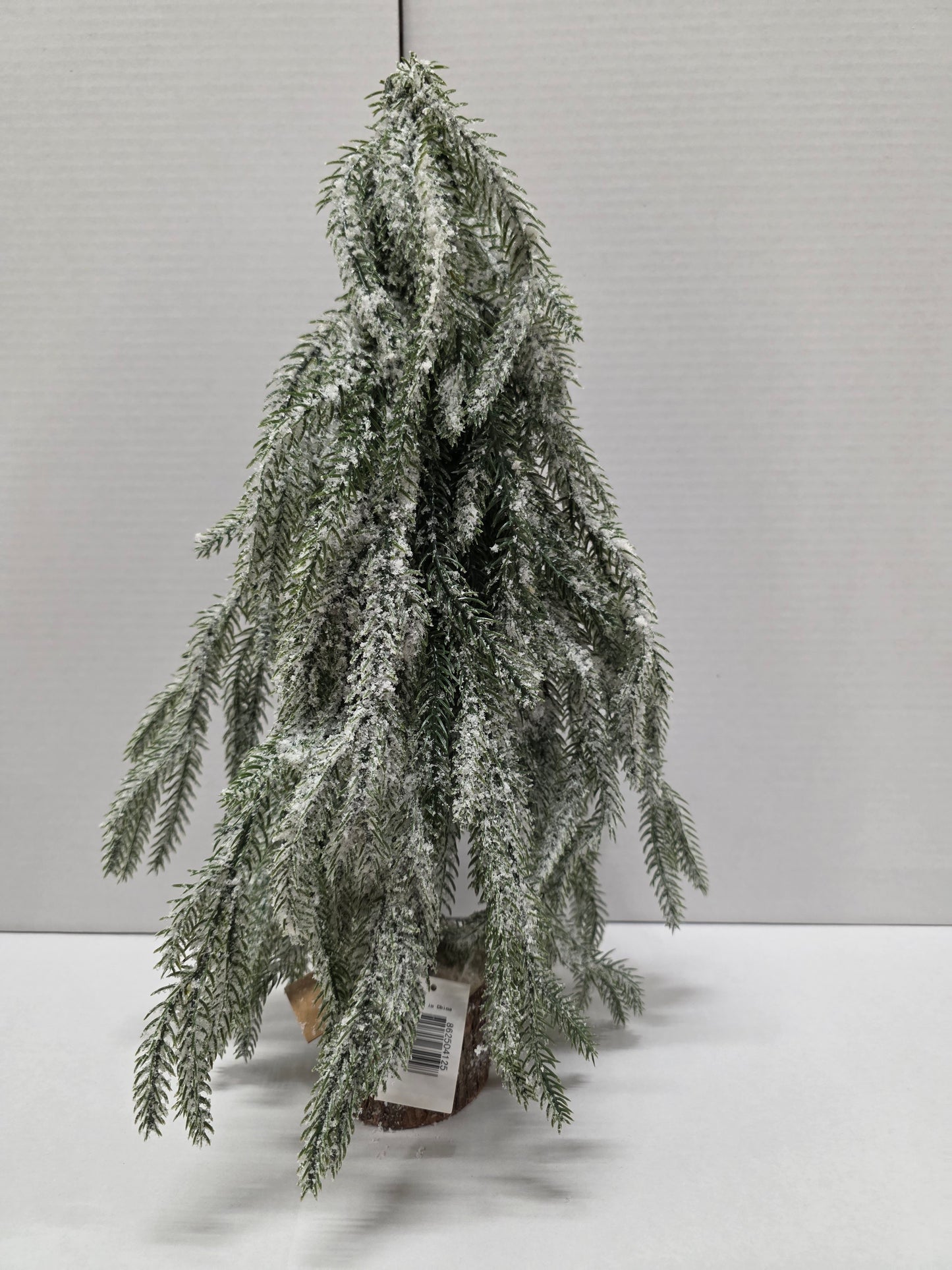 Tree Frosted With Snow 45x25cm