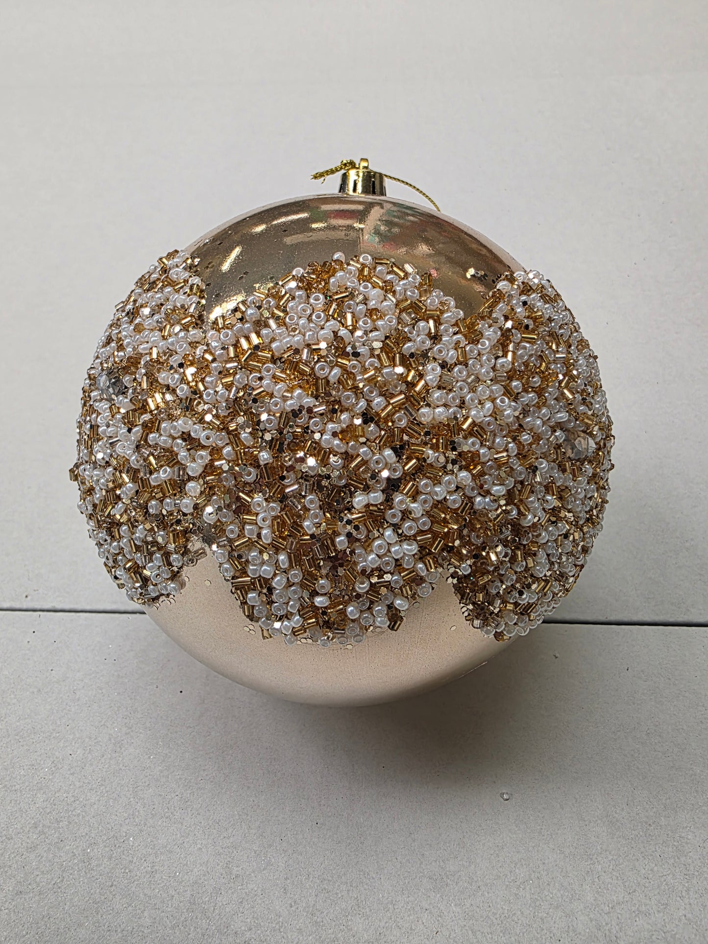 Bauble Gold With Drops 12cm