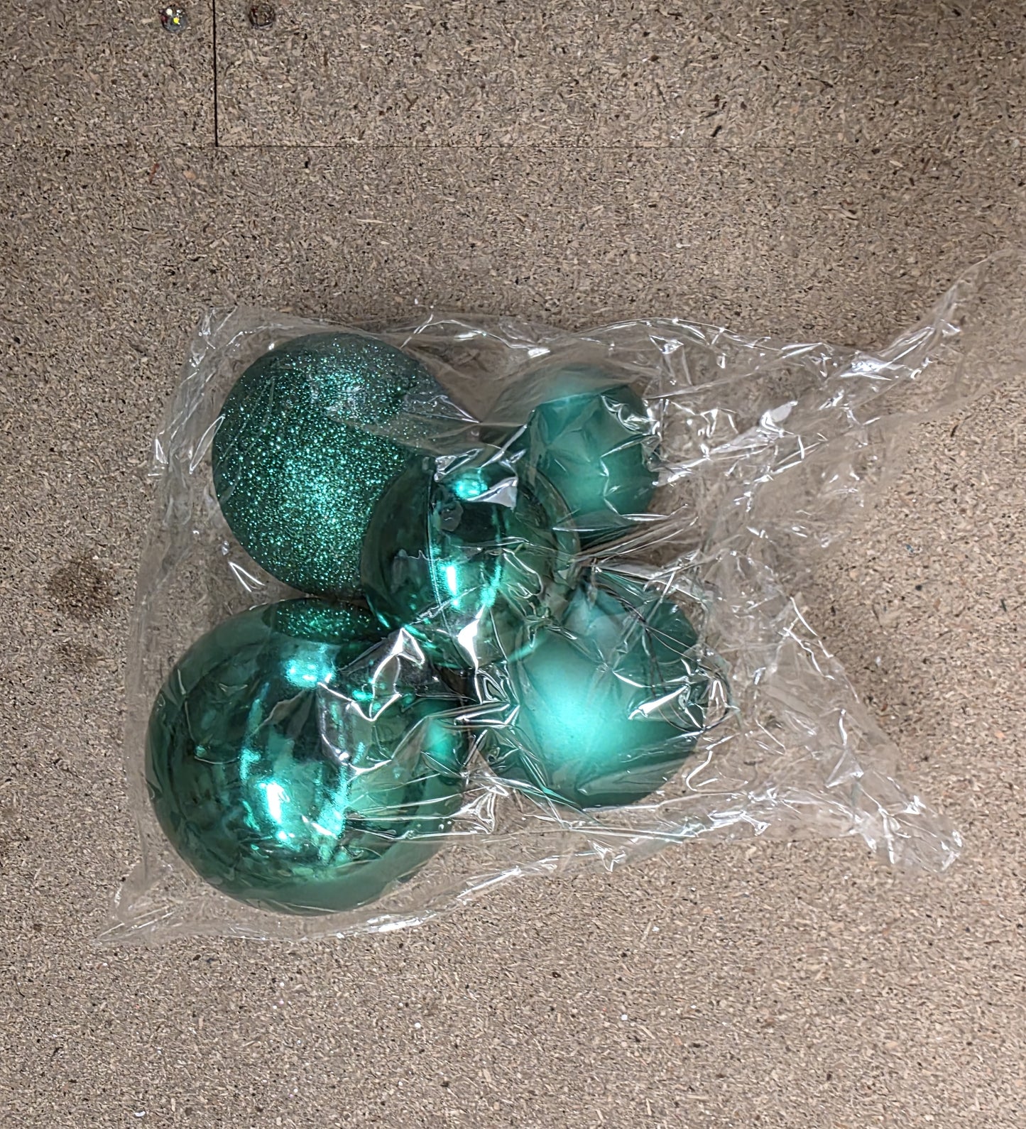 Ball Grape Bunch Green