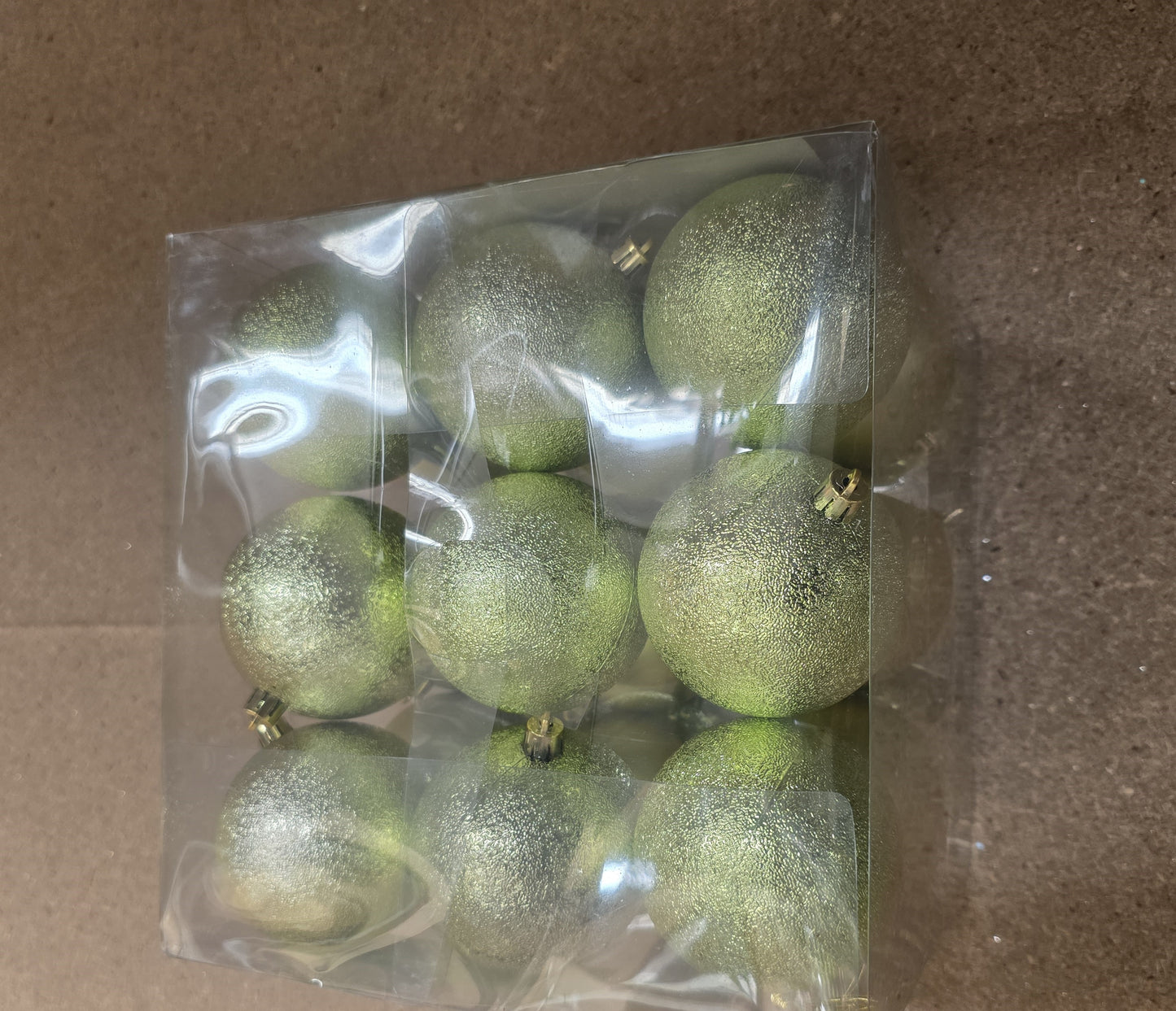 Bauble Unbreakable 8cm Light Green X27