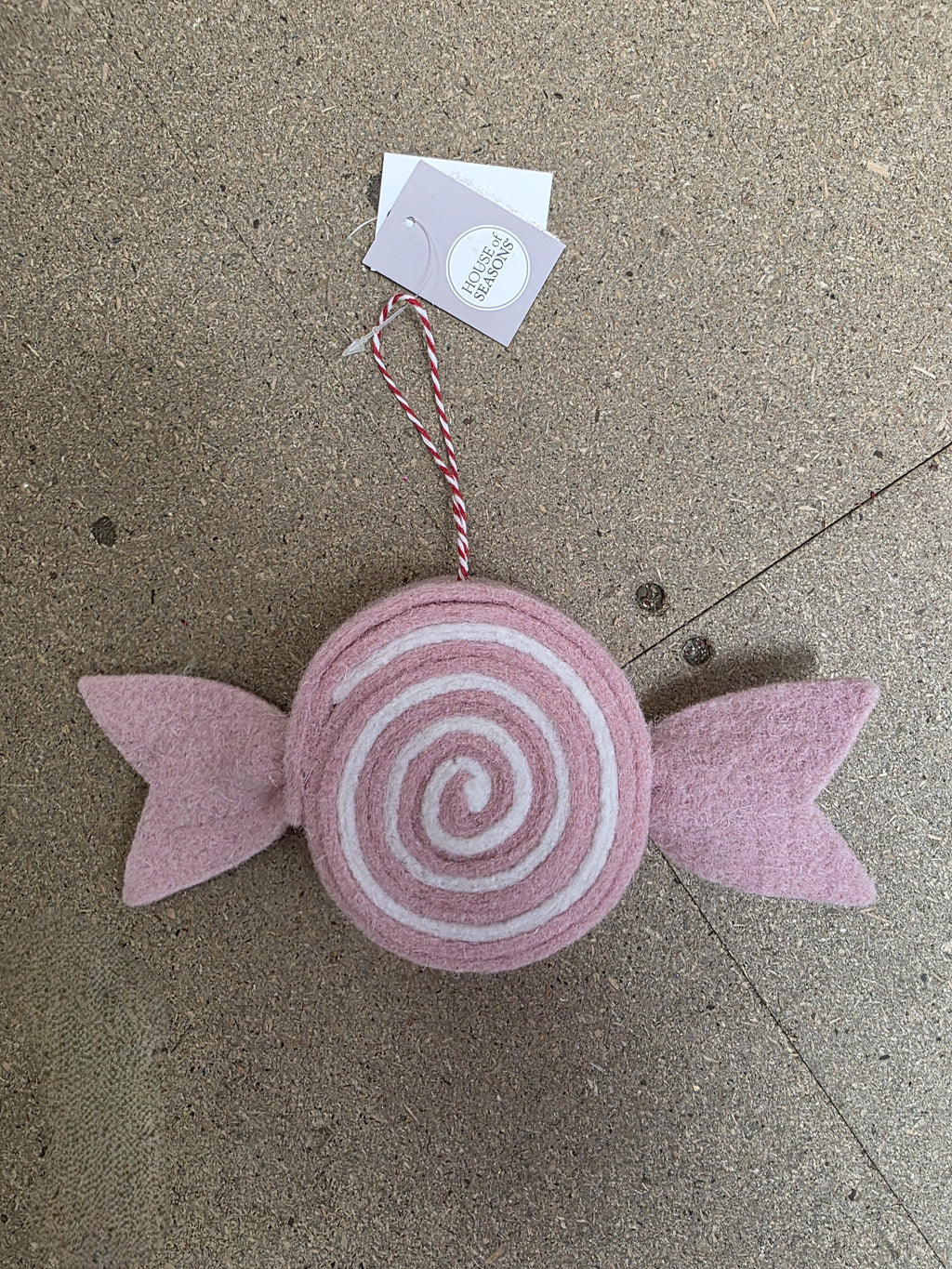Hanging Candy Pink White 22cm