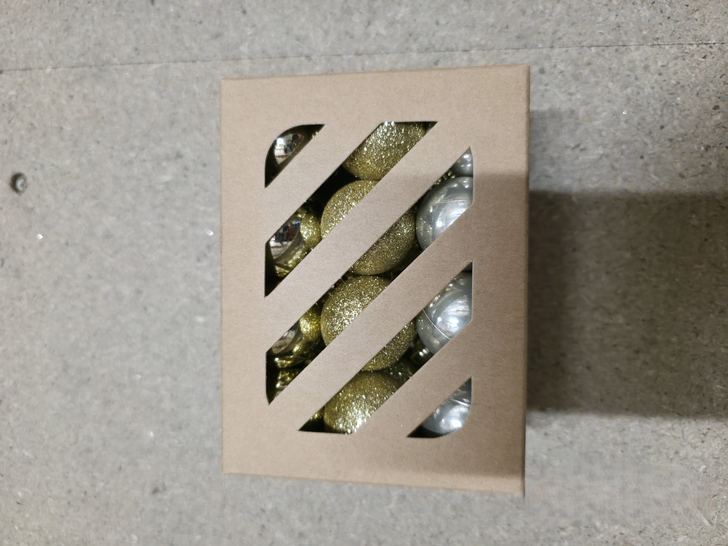 Bauble Multi Finish Champagne 30mm X24