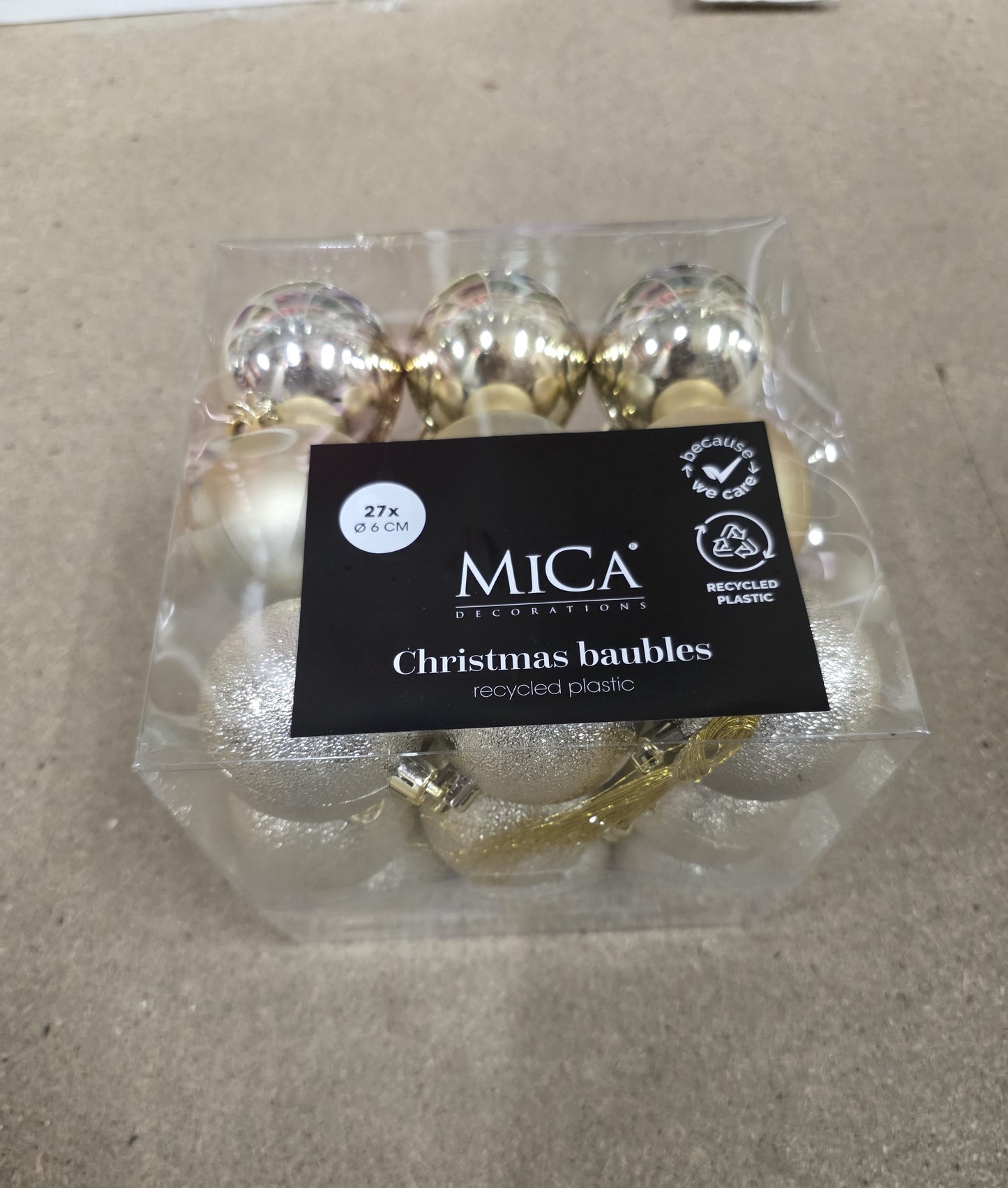 Bauble Unbreakable 6cm Champagne X27