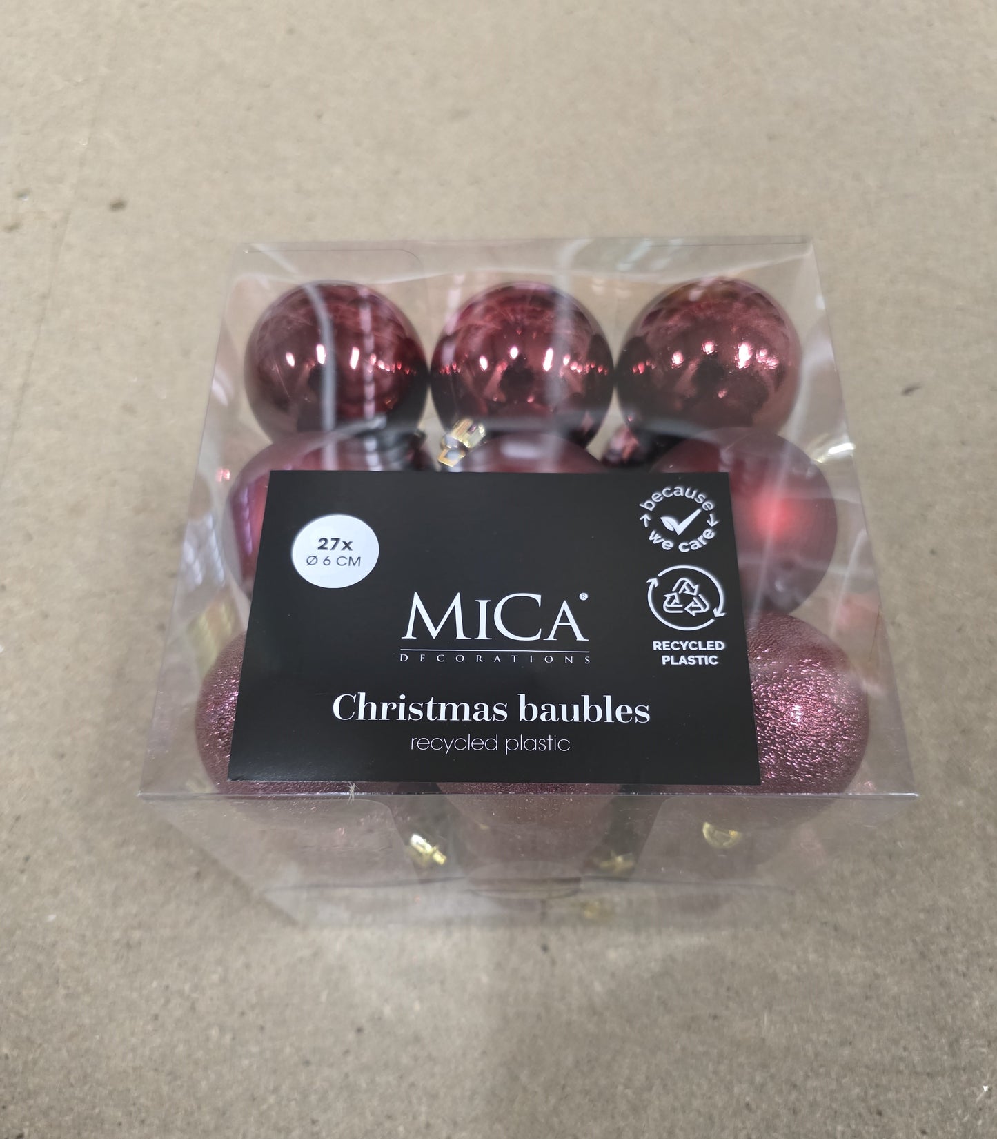 Bauble Unbreakable 6cm Dark Red X27