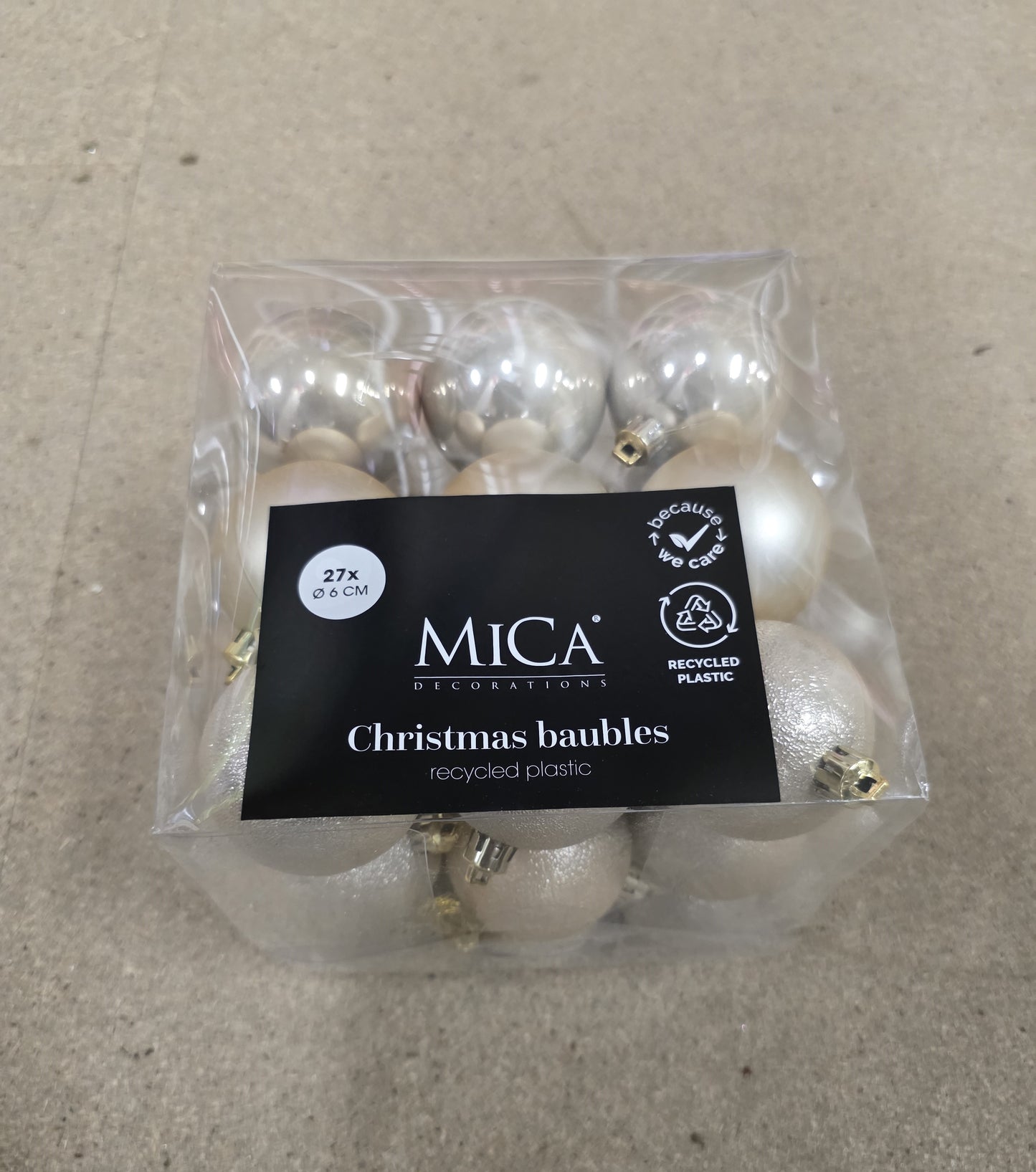 Bauble Unbreakable 6cm Pearl Cream X27