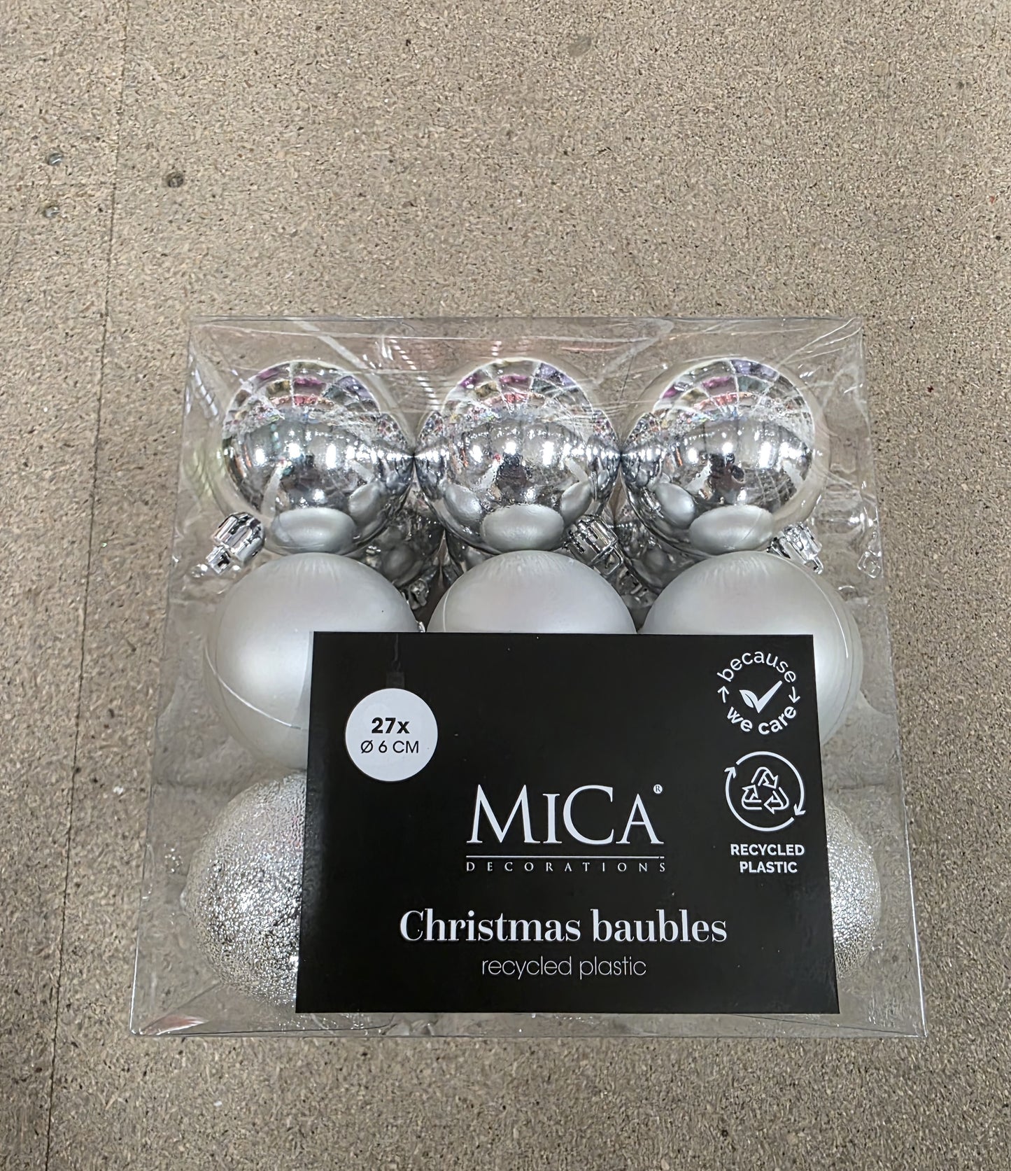 Bauble Unbreakable 6cm Silver X27