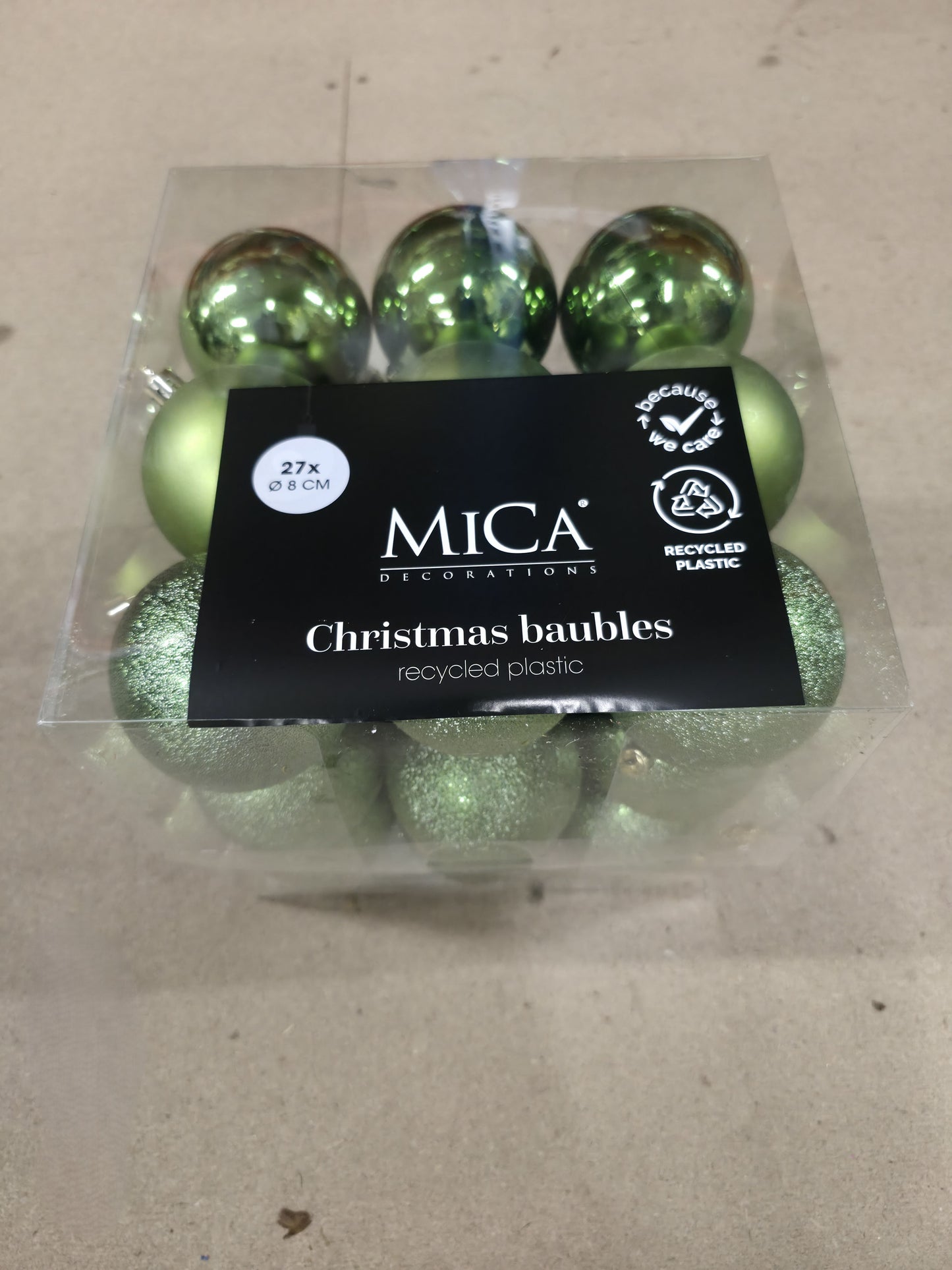 Bauble Unbreakable 8cm Dark Green X27