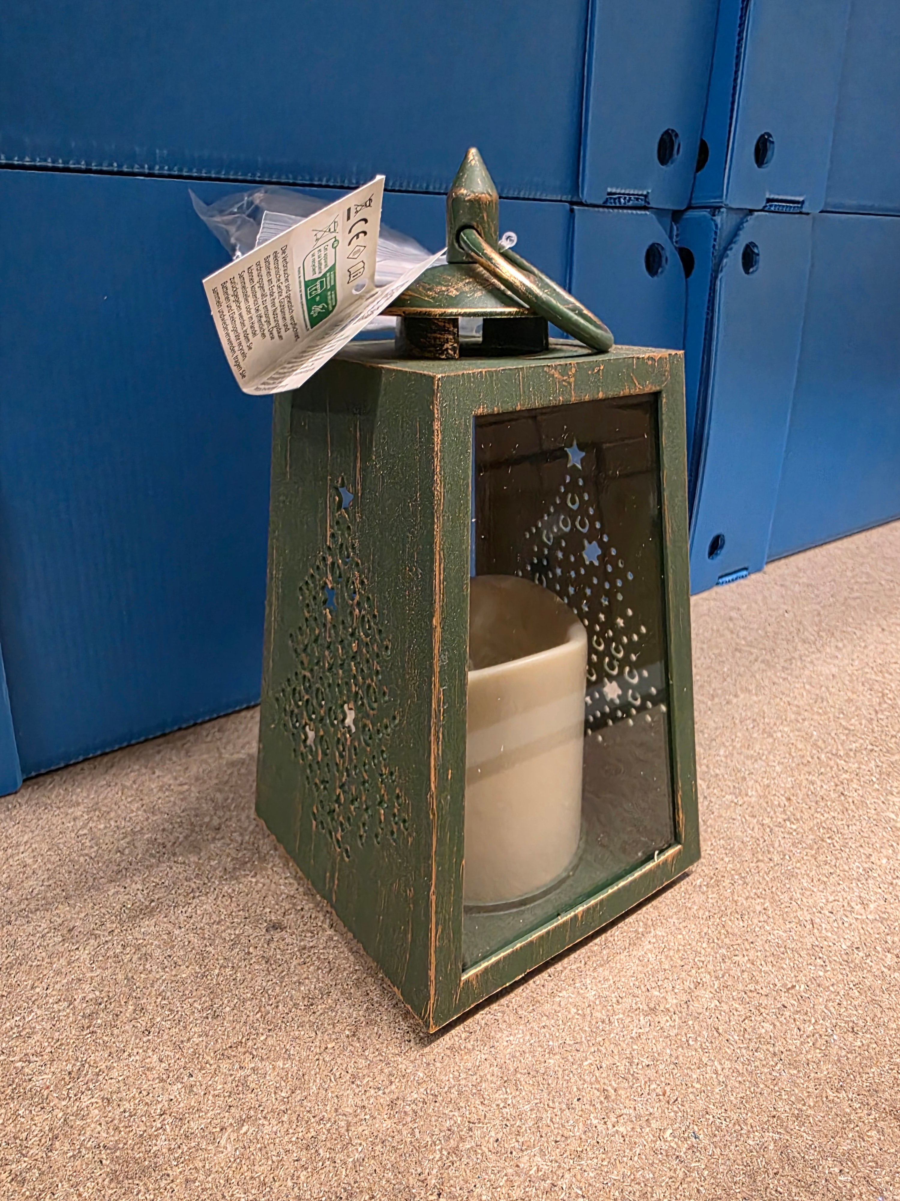L E D Lantern Star Tree Green 22×10cm