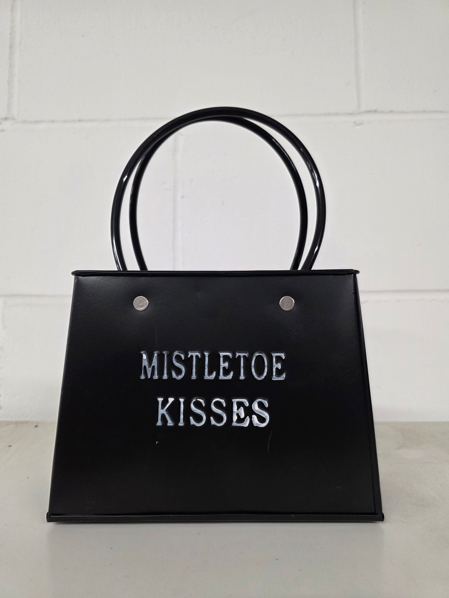 Pot Baggy Mistletoe Kisses Black 17cm