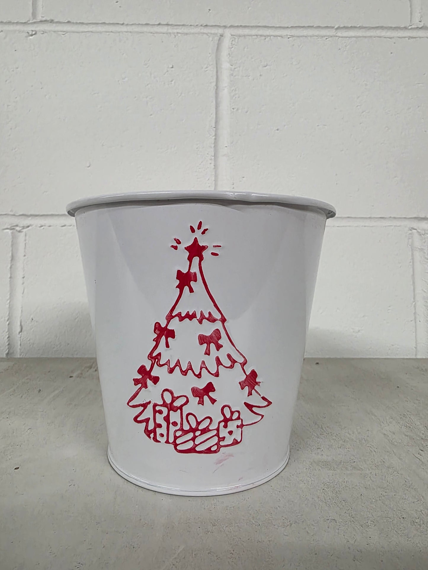 Metal Indica Pot Xmas 14cm White