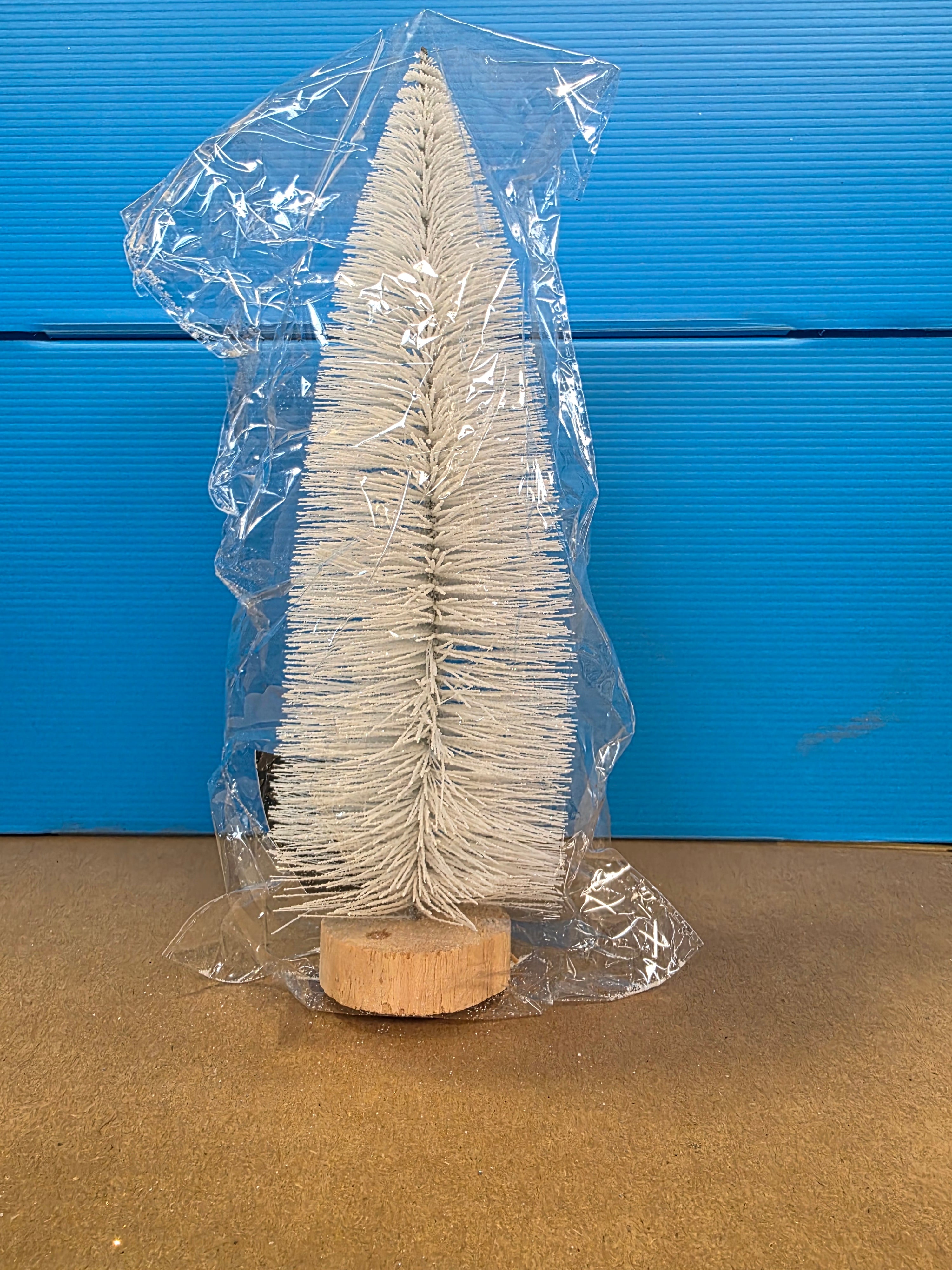 Tree Bristle White 25x8cm  (PACK OF 3)