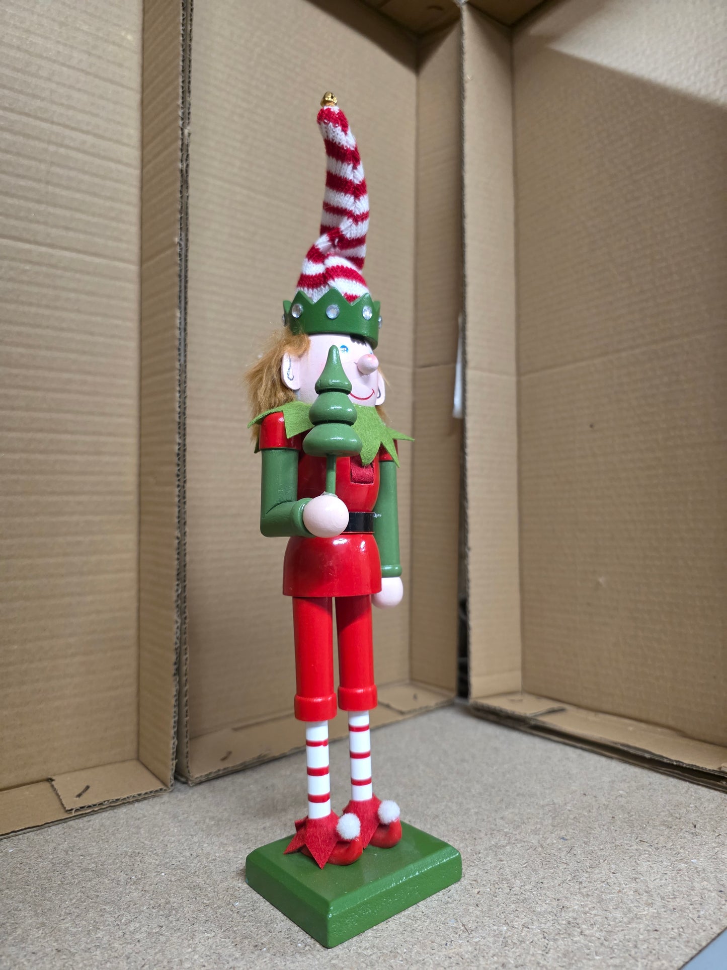 Nutcracker Elf 30cm