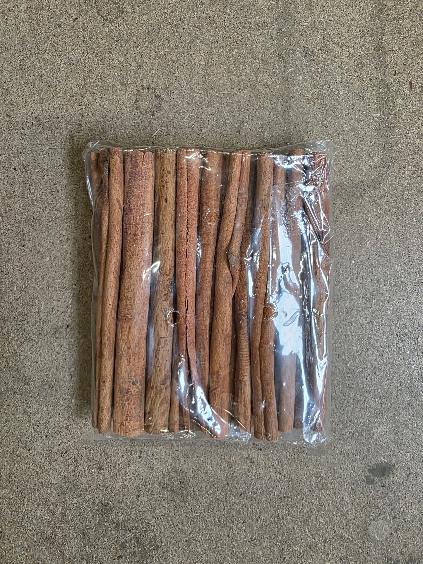 Dried Cinnamon 20cm 500 Gram