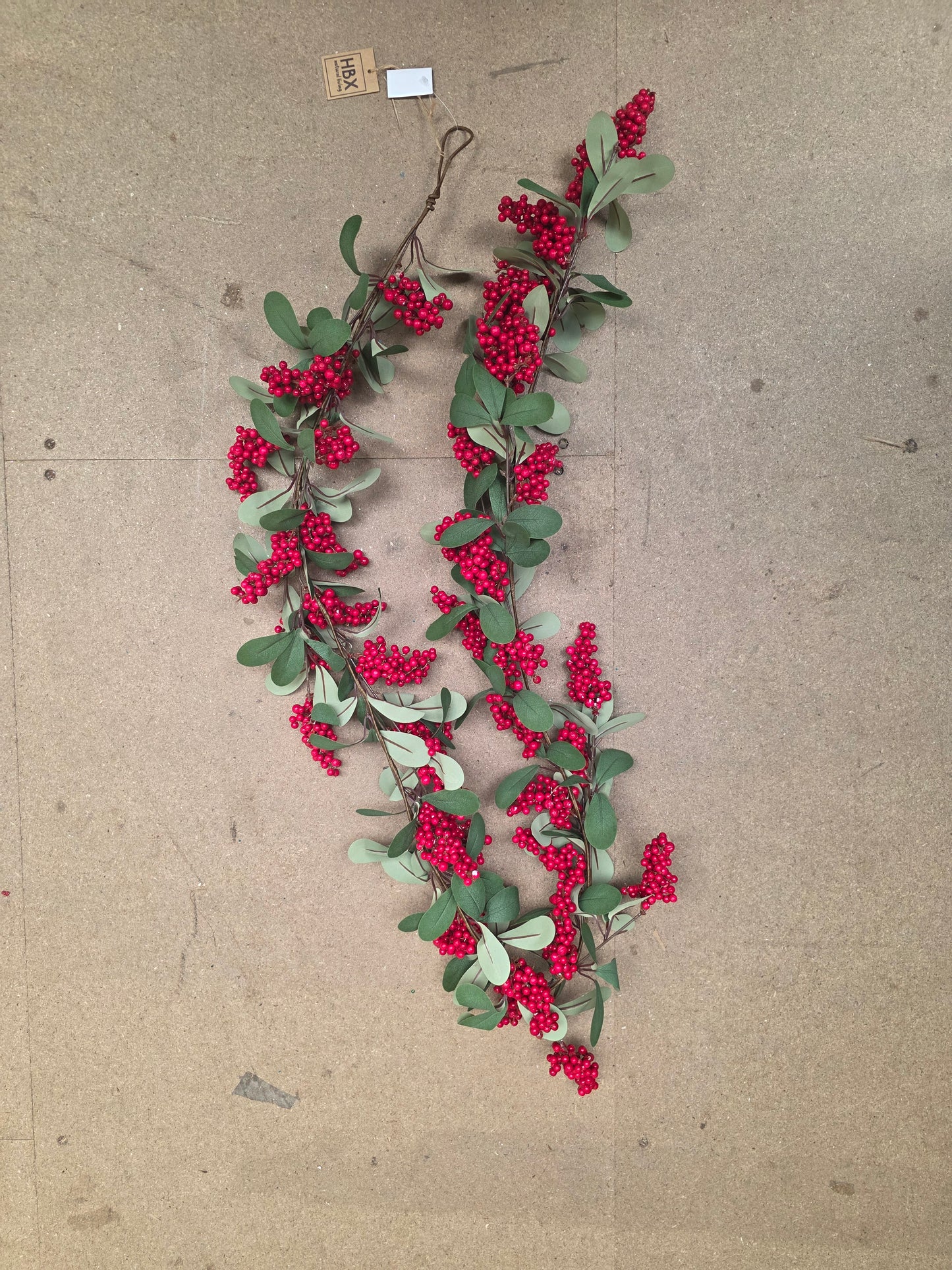 Garland Euca Berry Red 180x22cm