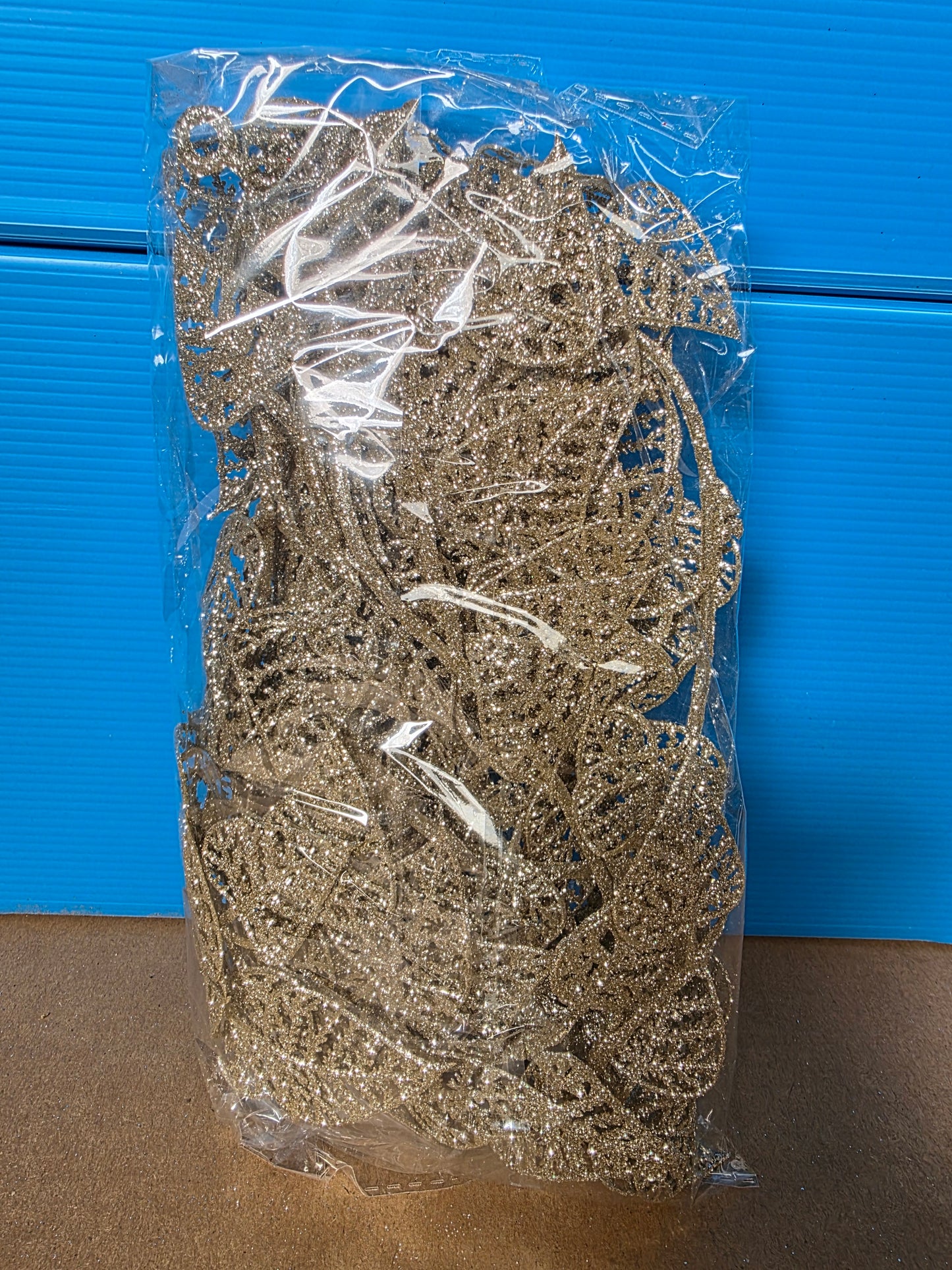 Garland Leaves Glittered Champagne 180cm