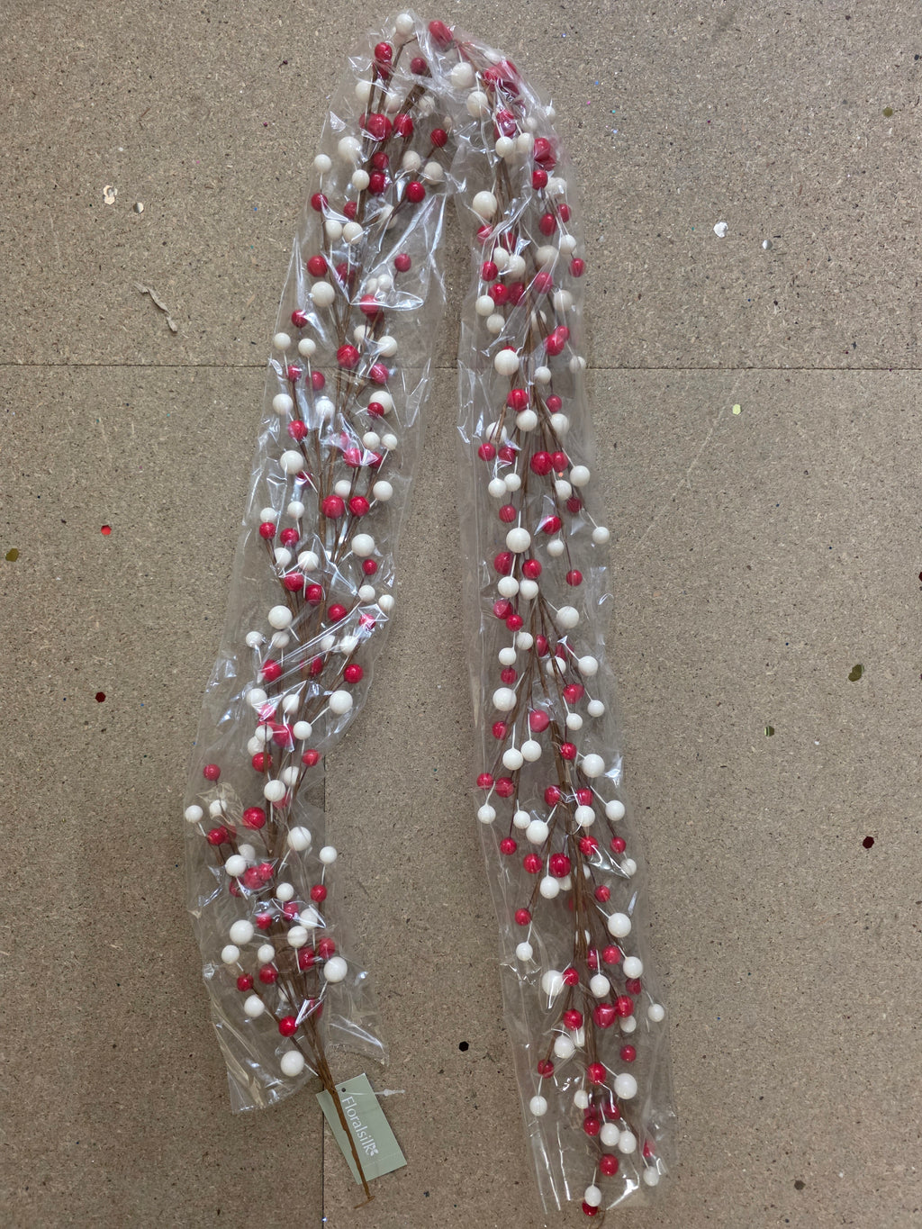 Garland Classic Berry Red & White 150cm