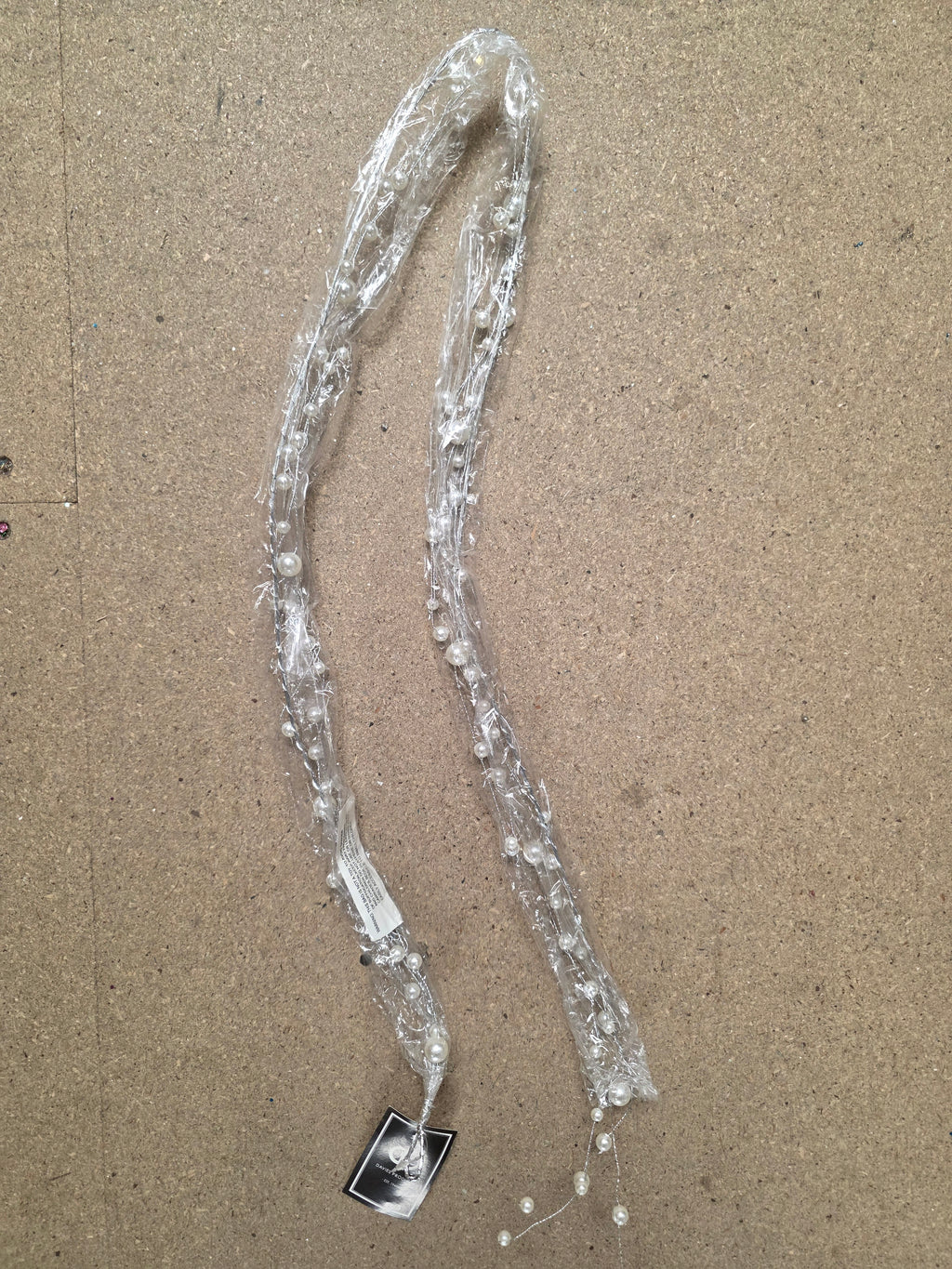 Garland Pearls Wired 115cm