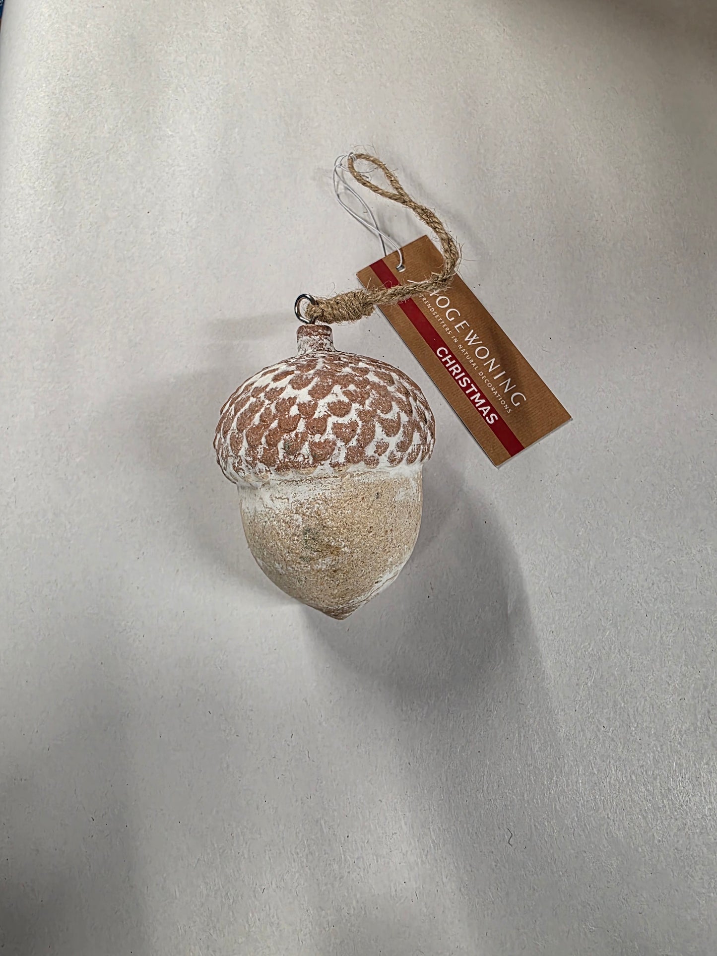 Hanger Acorn Wood 8cm White Washed