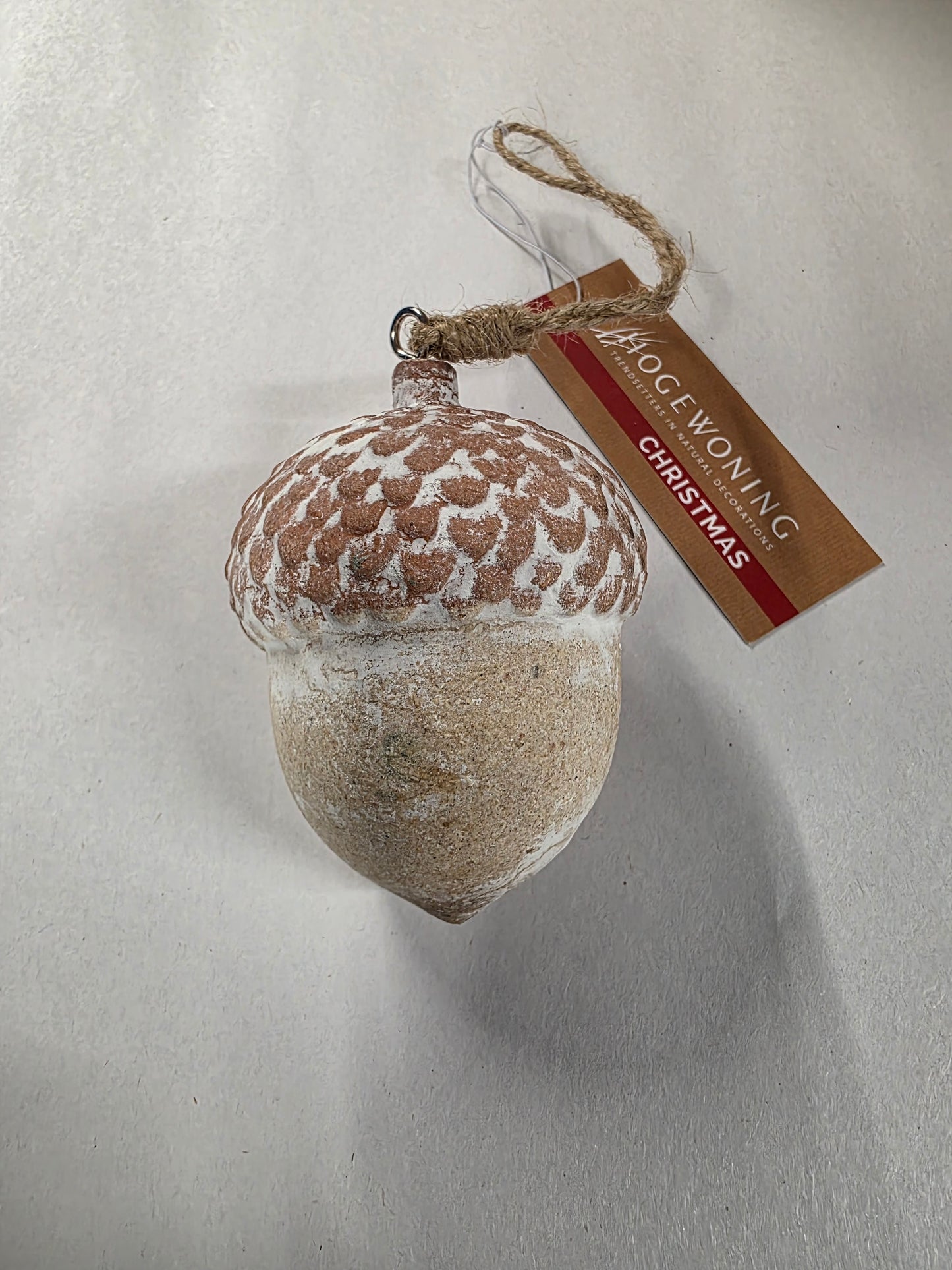 Hanger Acorn Wood 8cm White Washed