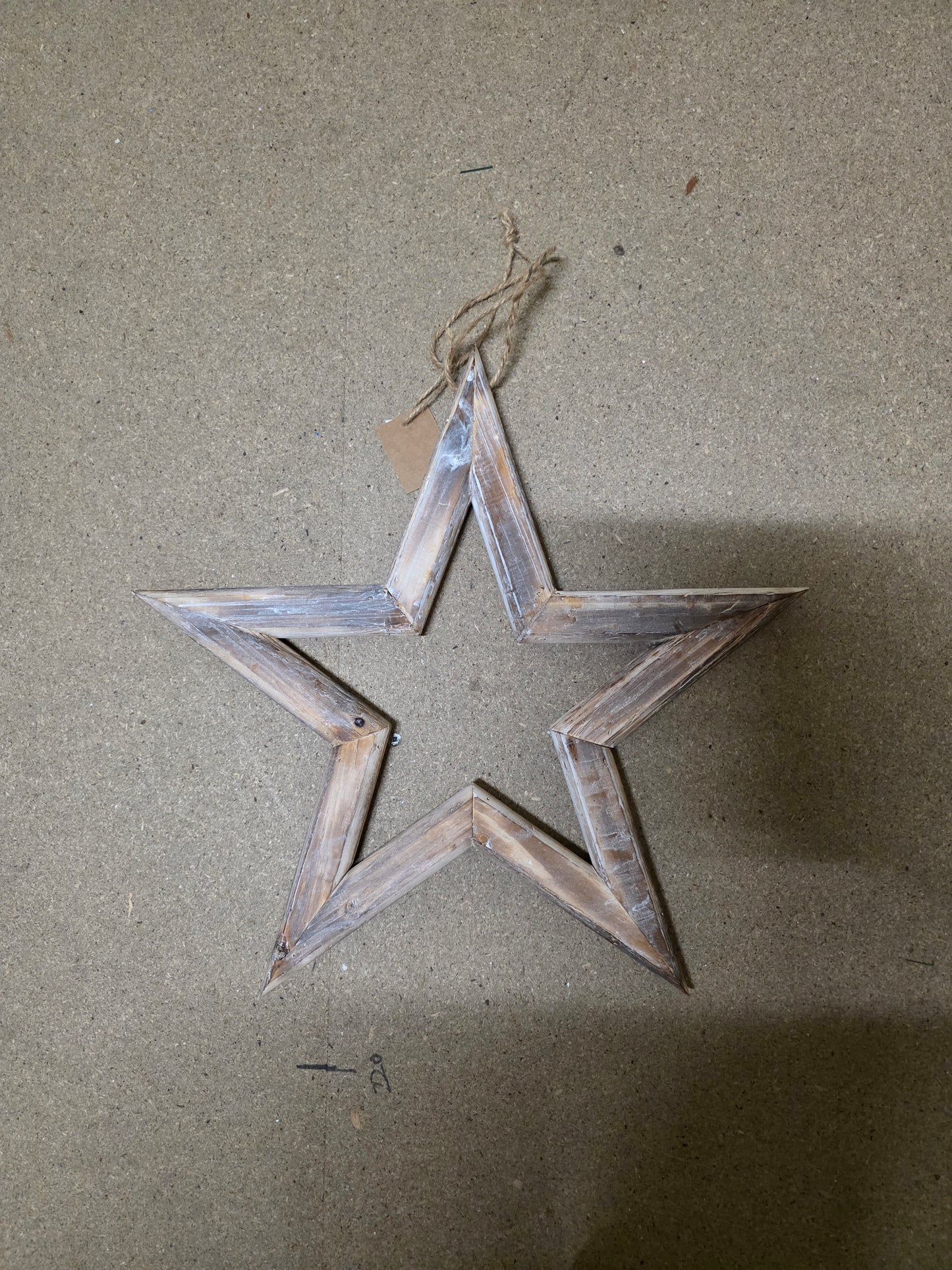 Hanger Star Tung Grey 44cm