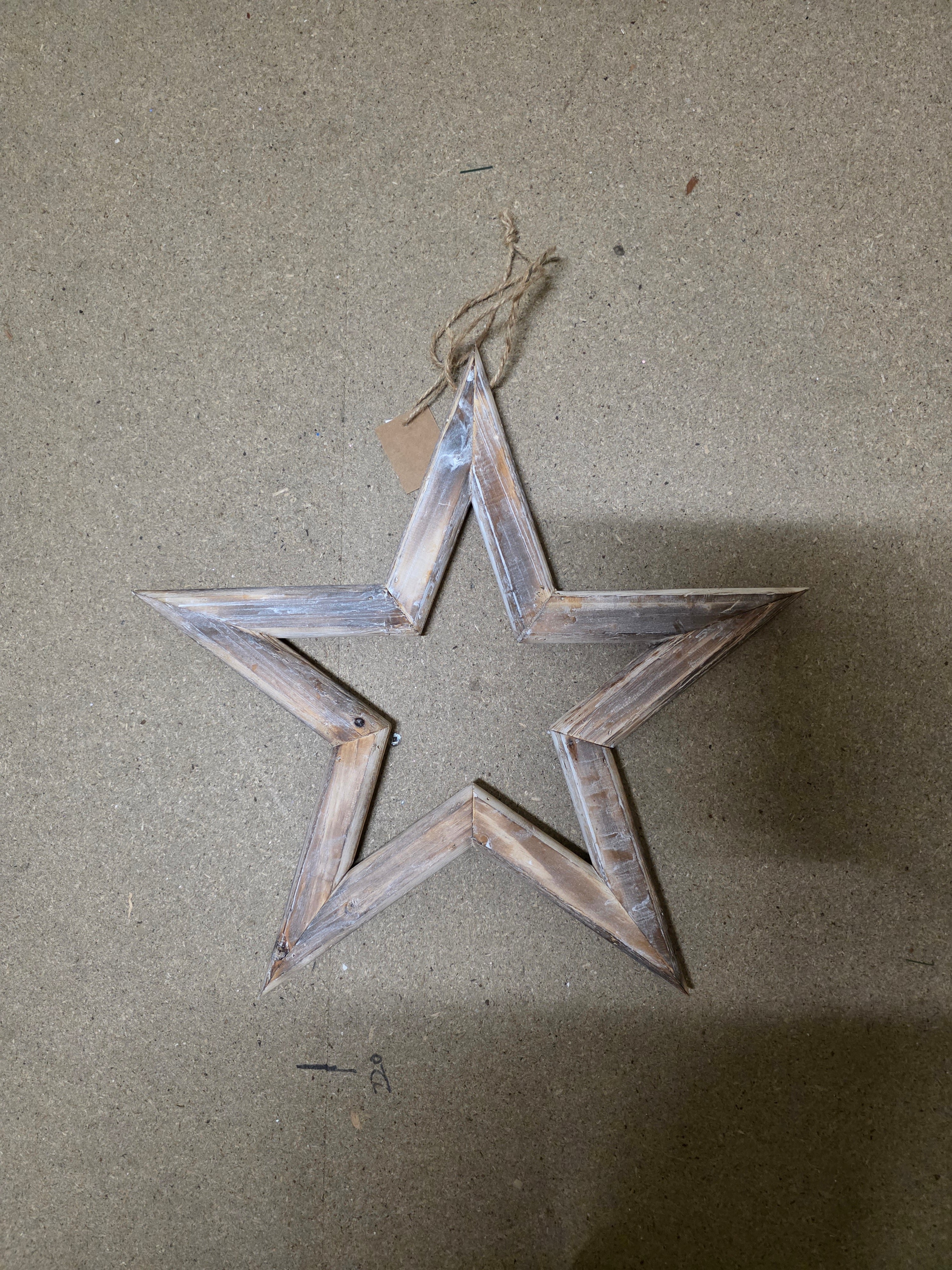 Hanger Star Tung Grey 44cm