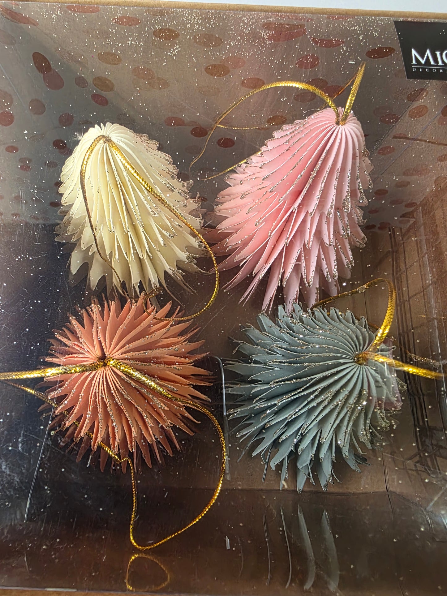 Hanging Onion Mixed Pastels 8cm X4