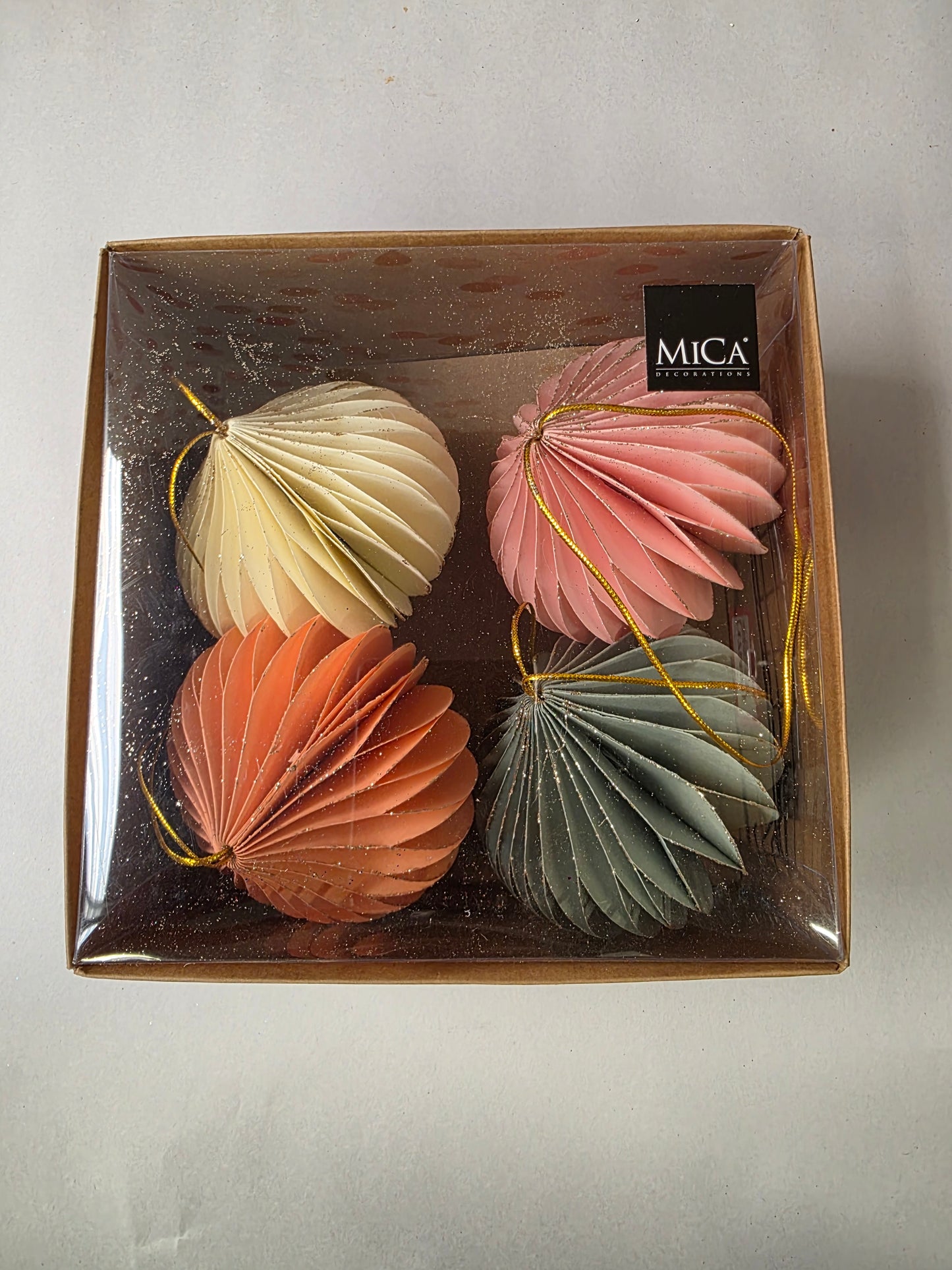 Hanging Tree Pastels10x9cm X4