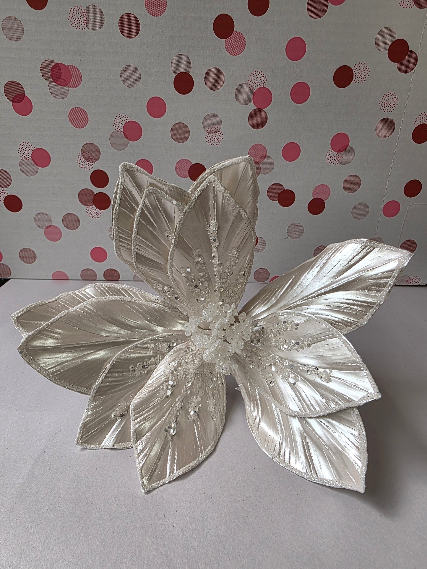 Poinsettia Clip Pearl 28cm