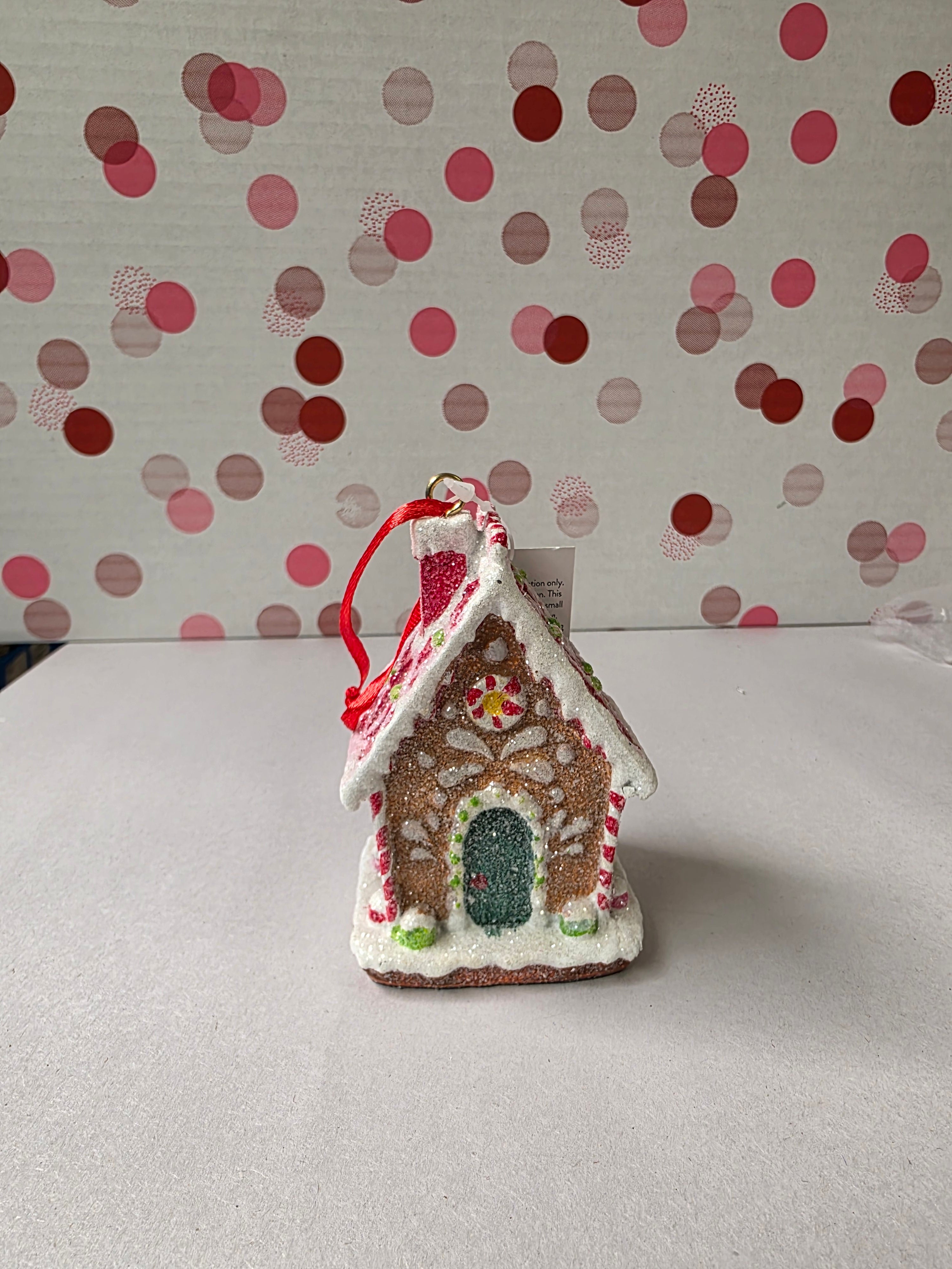 Resin Gingerbread House 9cm (Any 1)